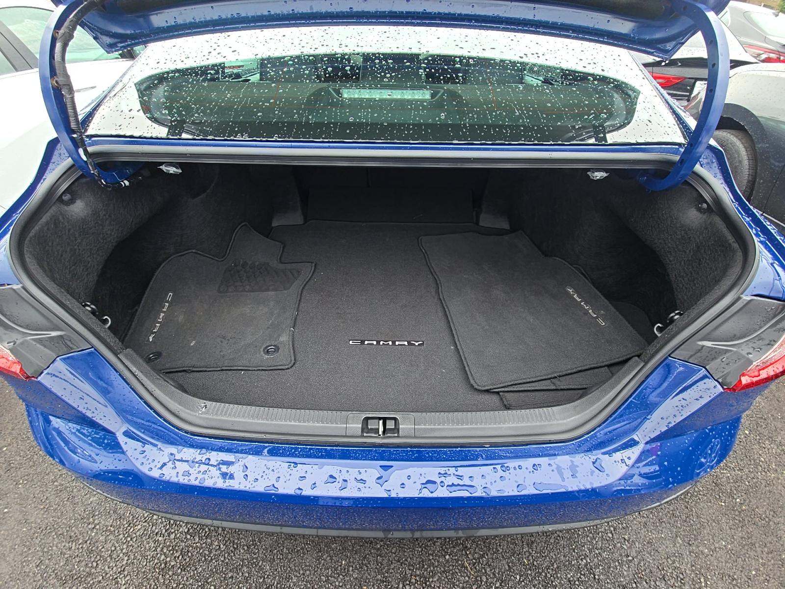 2025 Toyota Camry SE AWD