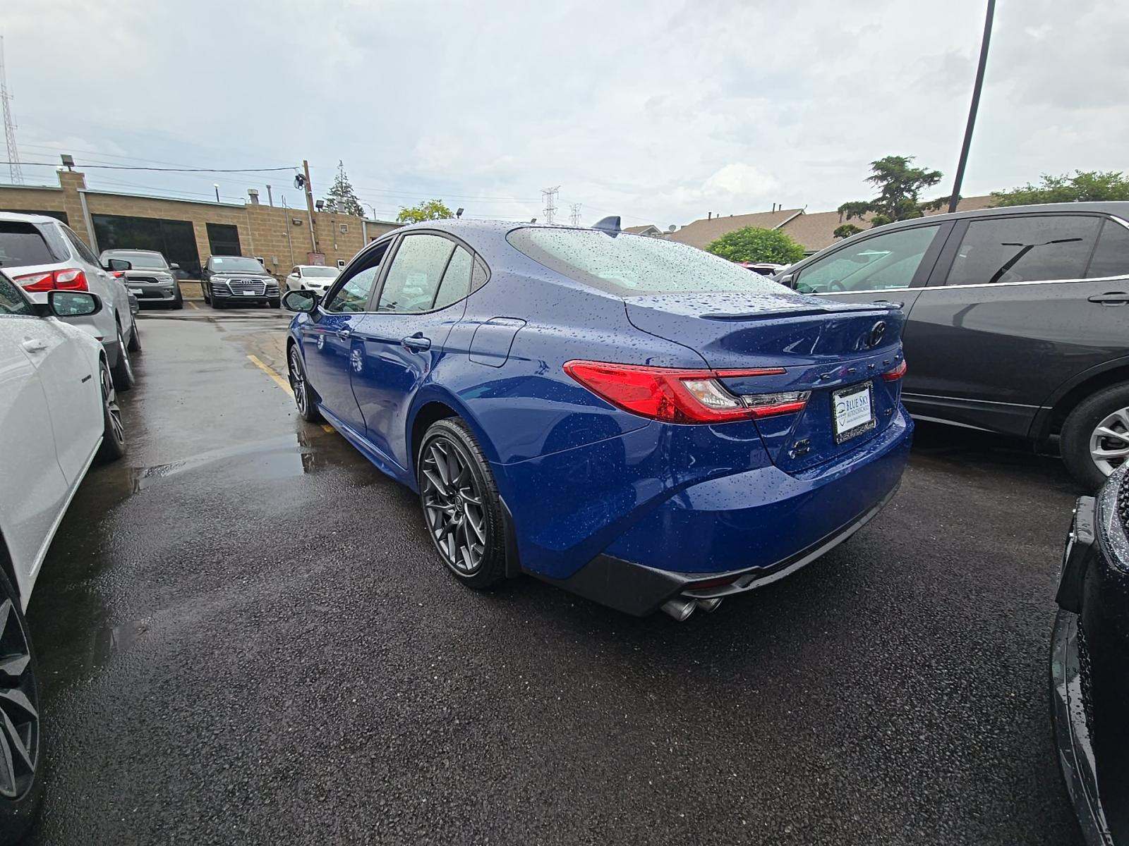 2025 Toyota Camry SE AWD