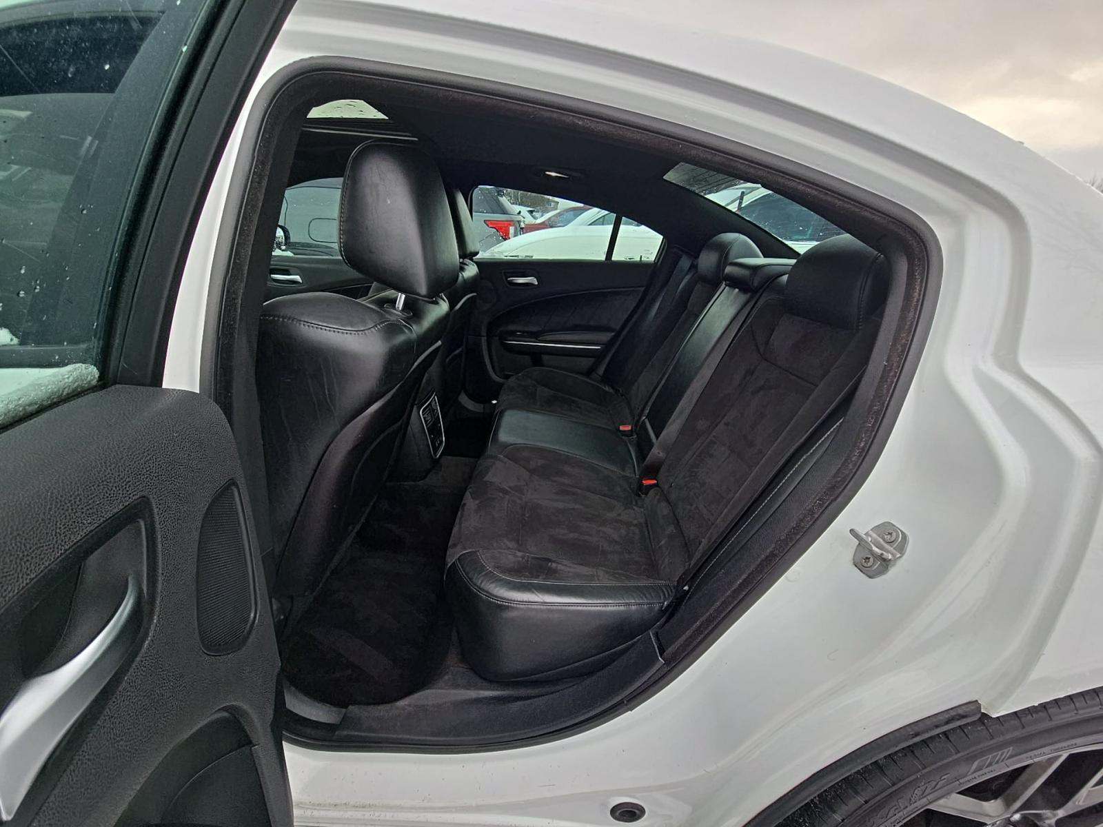 2016 Dodge Charger R/T Scat Pack RWD