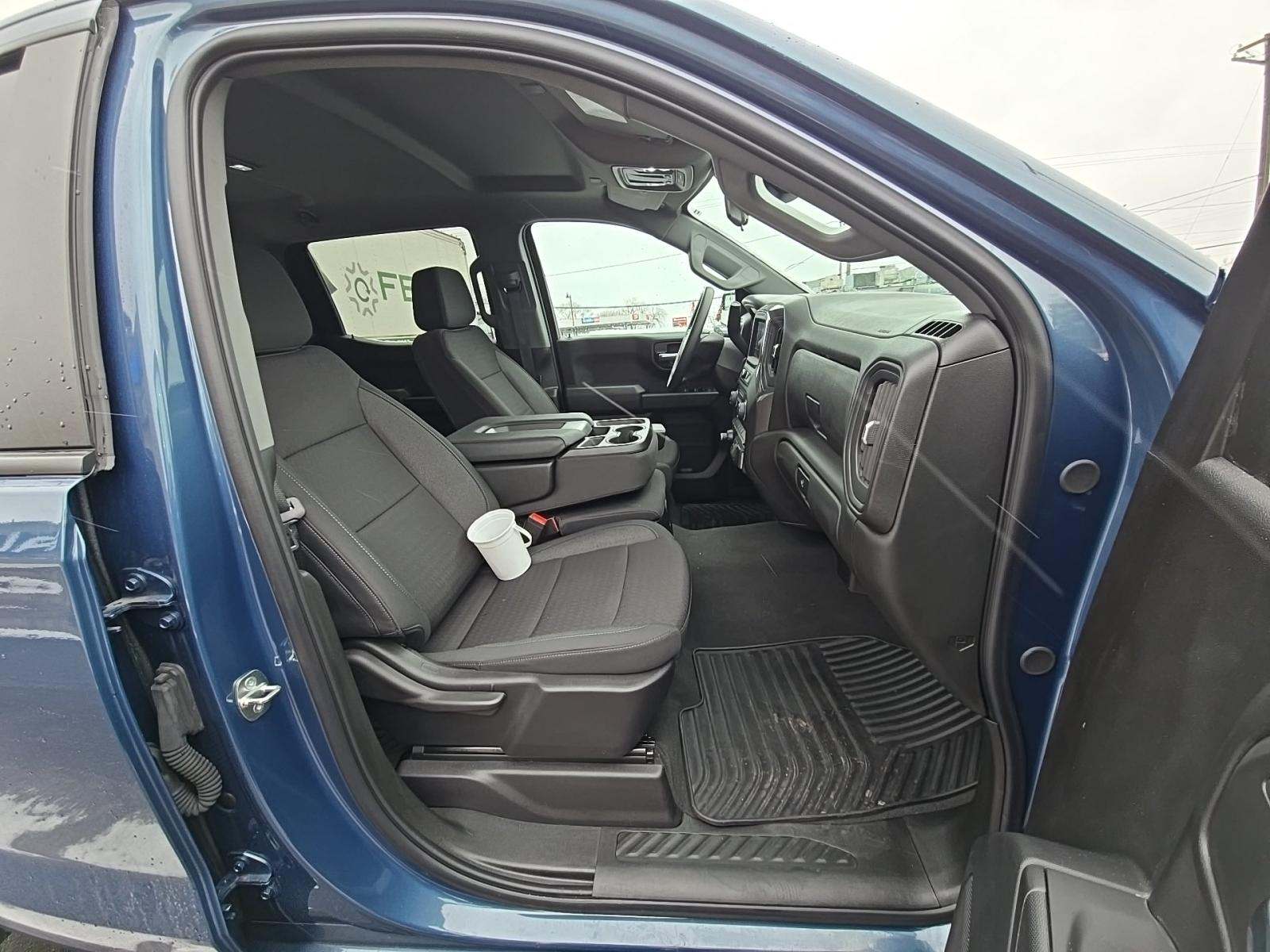 2024 Chevrolet Silverado 1500 Custom AWD