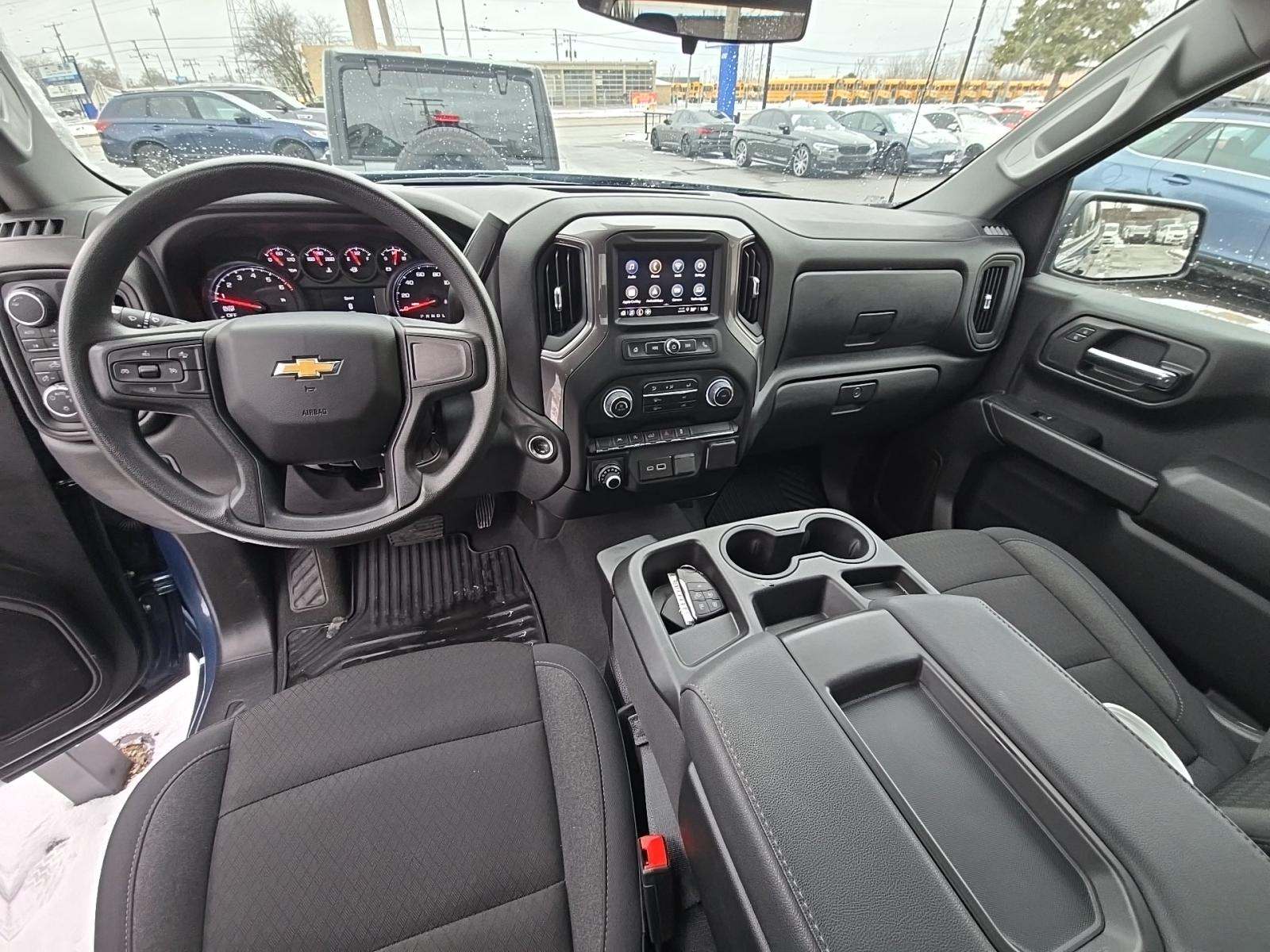 2024 Chevrolet Silverado 1500 Custom AWD