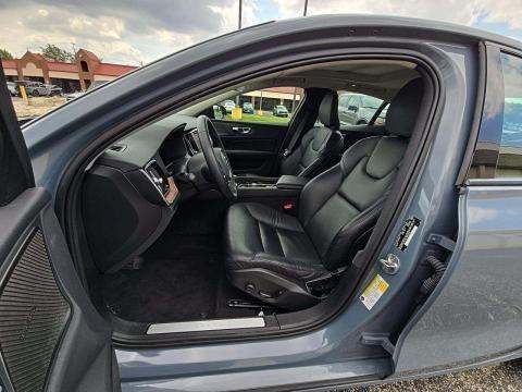 2024 Volvo S60 B5 Plus AWD