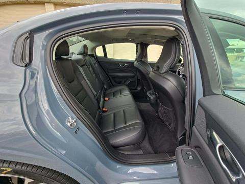 2024 Volvo S60 B5 Plus AWD
