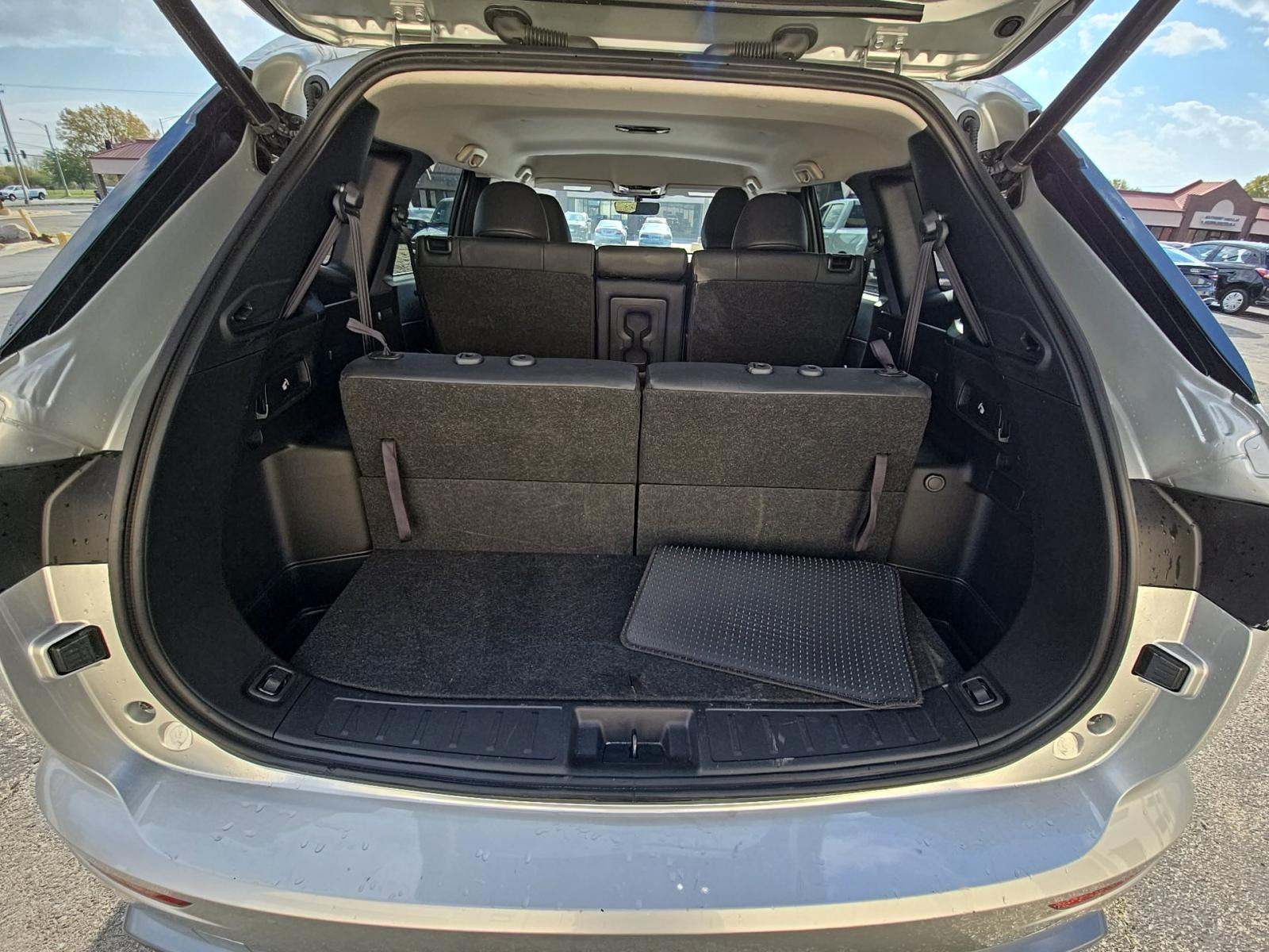 2025 Mitsubishi Outlander SE FWD