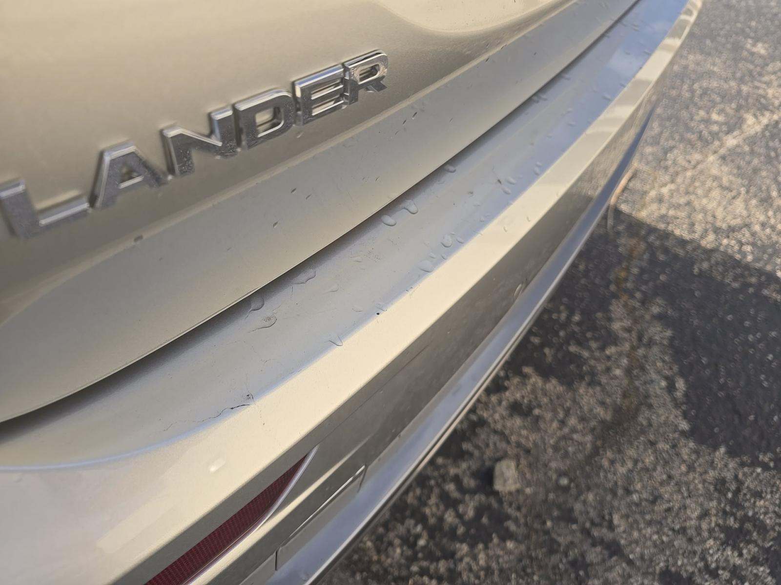 2025 Mitsubishi Outlander SE FWD