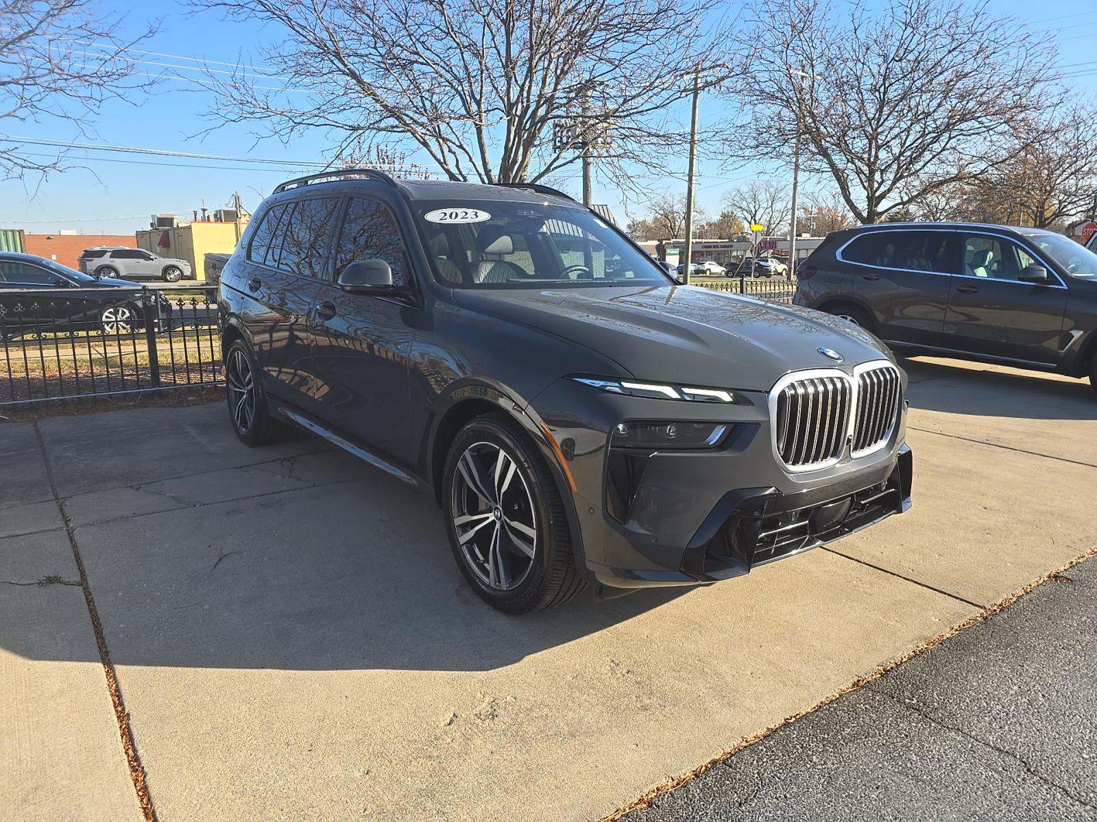 2023 BMW X7 xDrive40i AWD