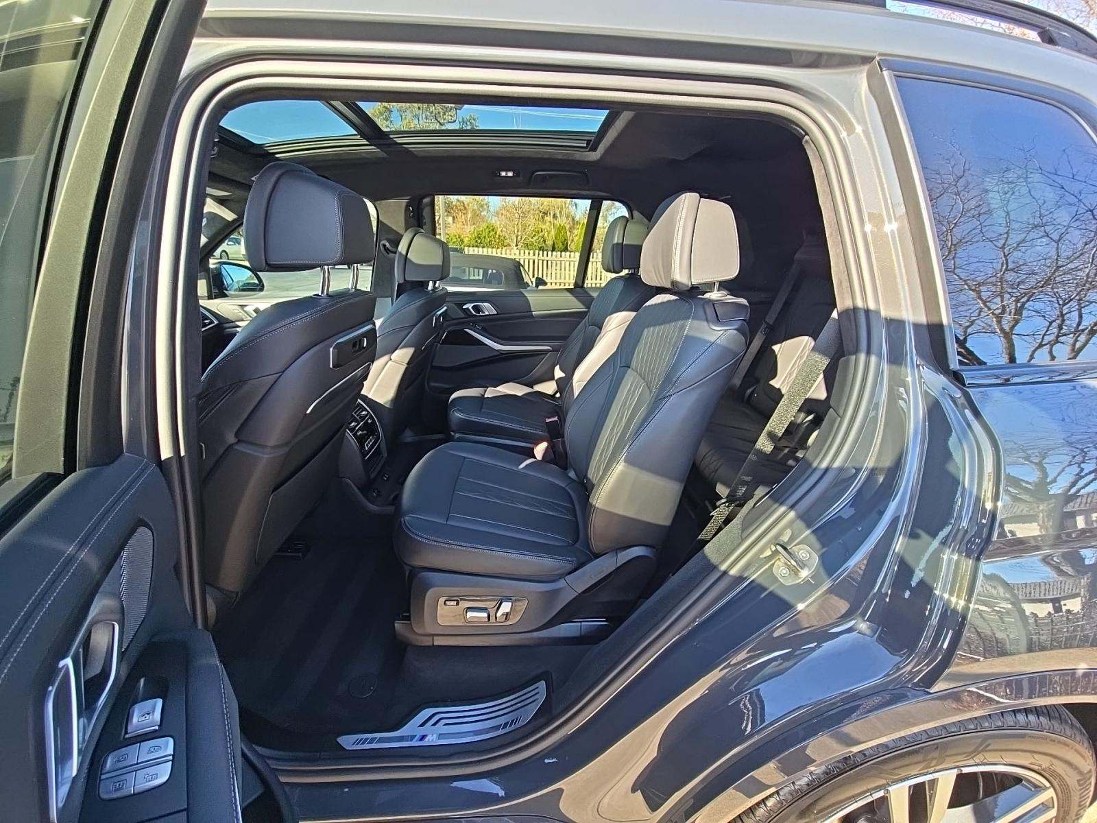 2023 BMW X7 xDrive40i AWD