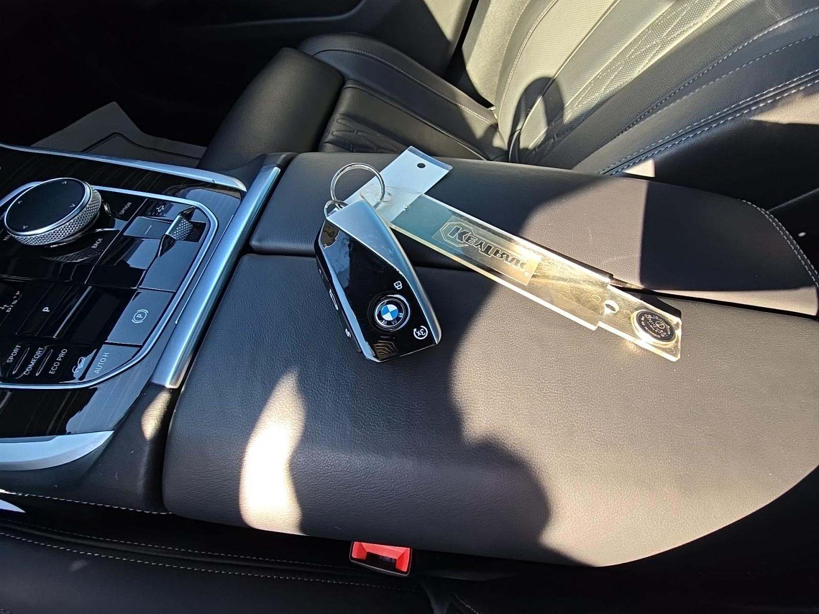 2023 BMW X7 xDrive40i AWD