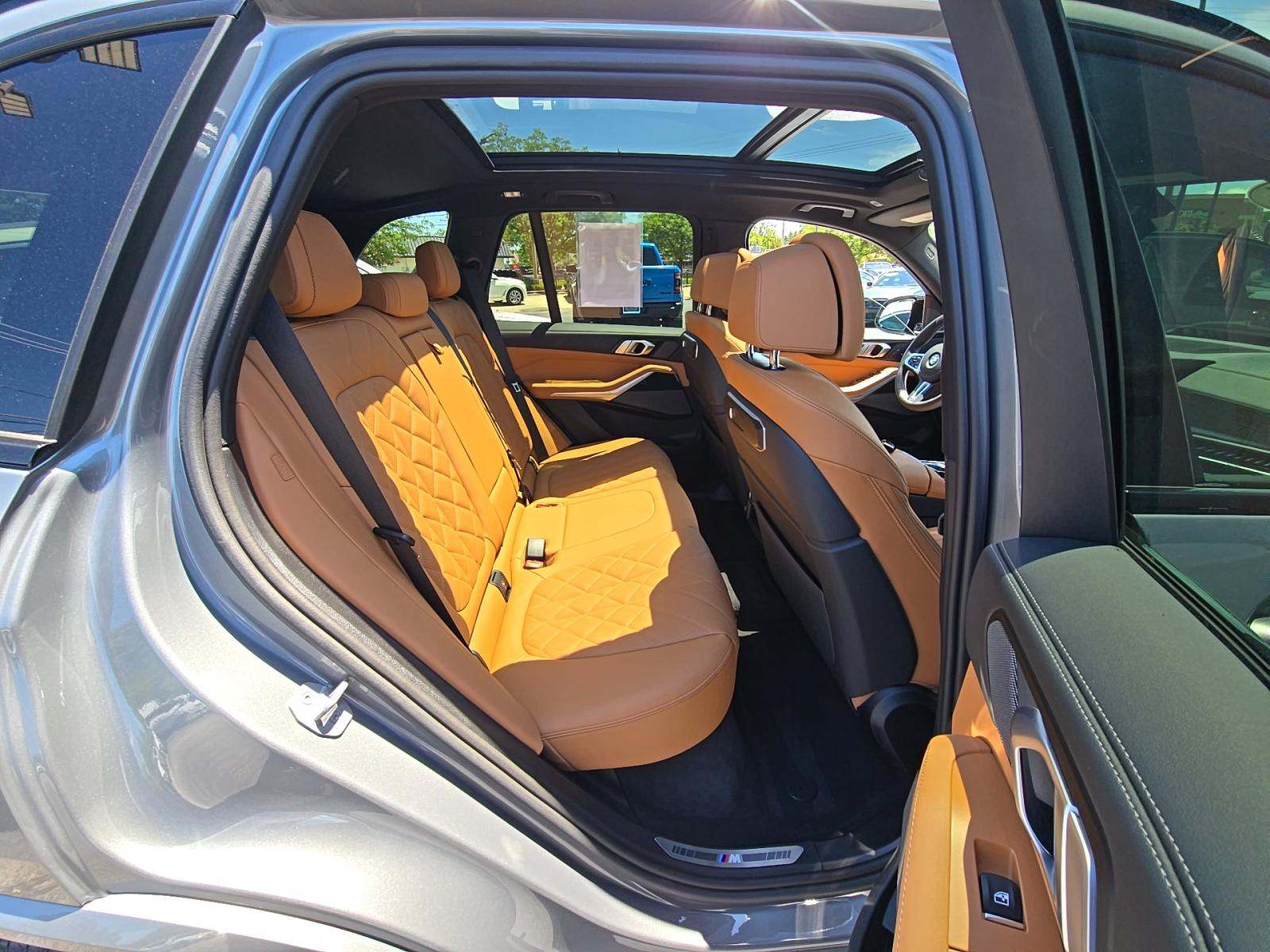 2025 BMW X5 M60i xDrive AWD