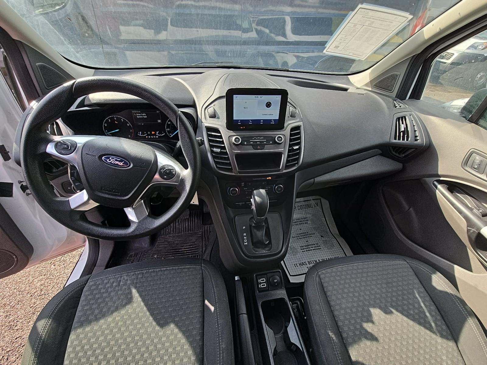 FORD TRANSIT CONNECT - 10