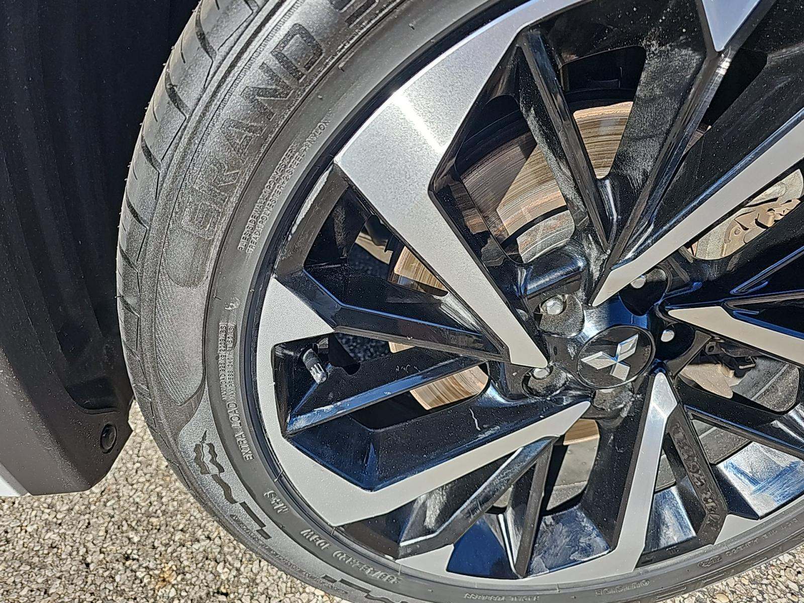 2024 Mitsubishi Outlander SEL Platinum Edition AWD