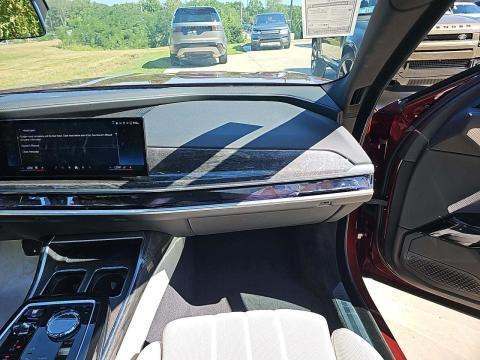2024 BMW 7 Series 760i xDrive AWD