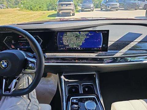 2024 BMW 7 Series 760i xDrive AWD