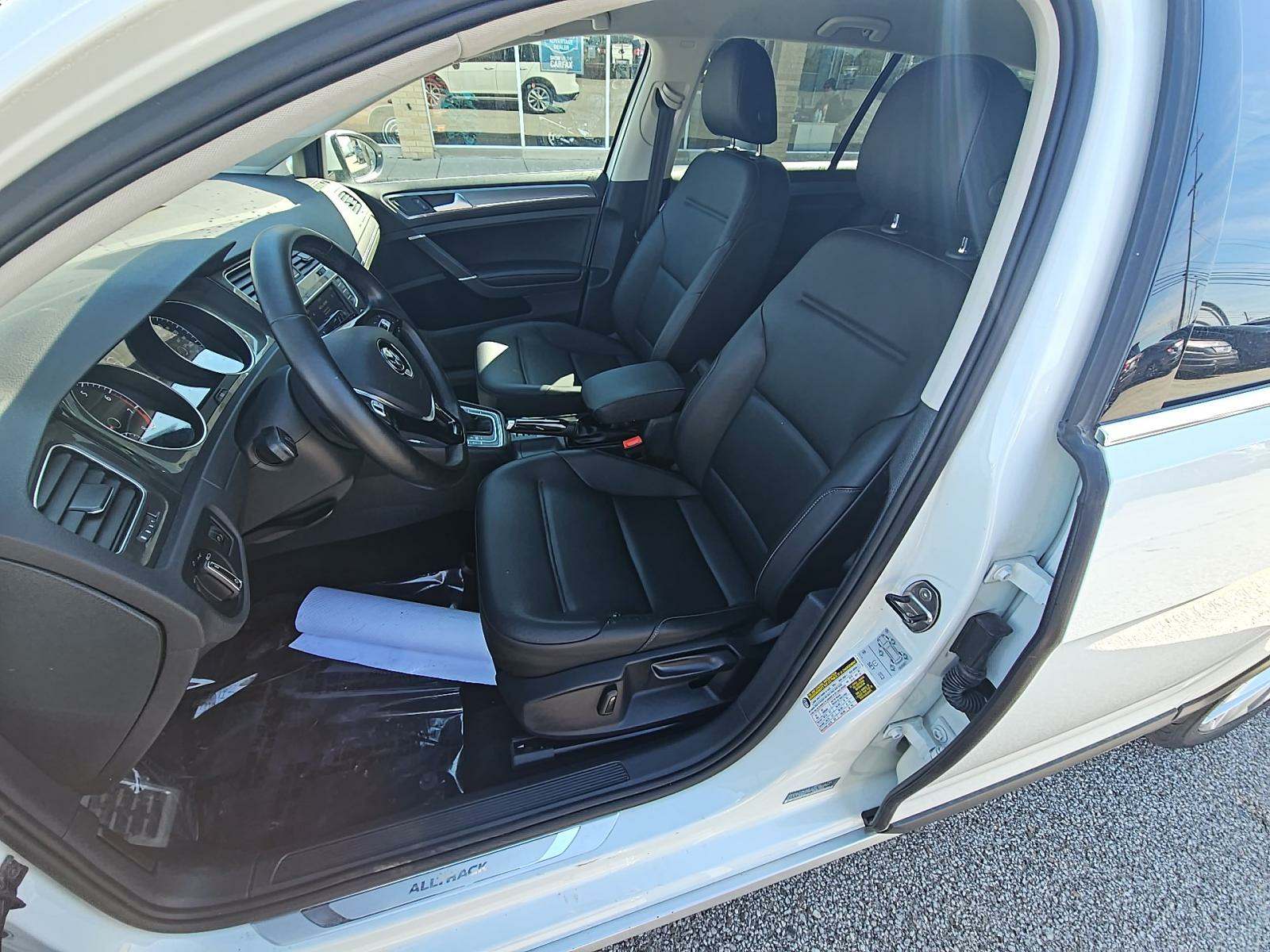 2017 Volkswagen Golf Alltrack 1.8T S AWD