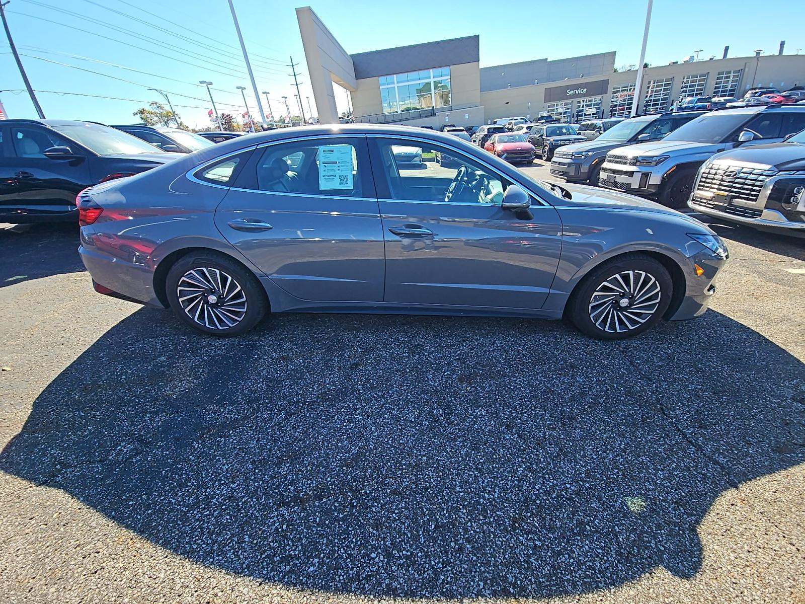 2023 Hyundai Sonata Hybrid Limited FWD