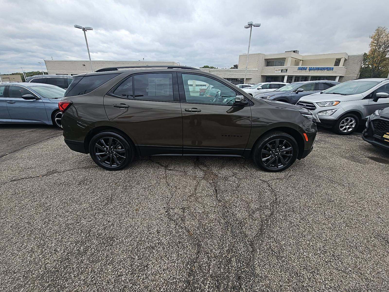 2023 Chevrolet Equinox RS AWD