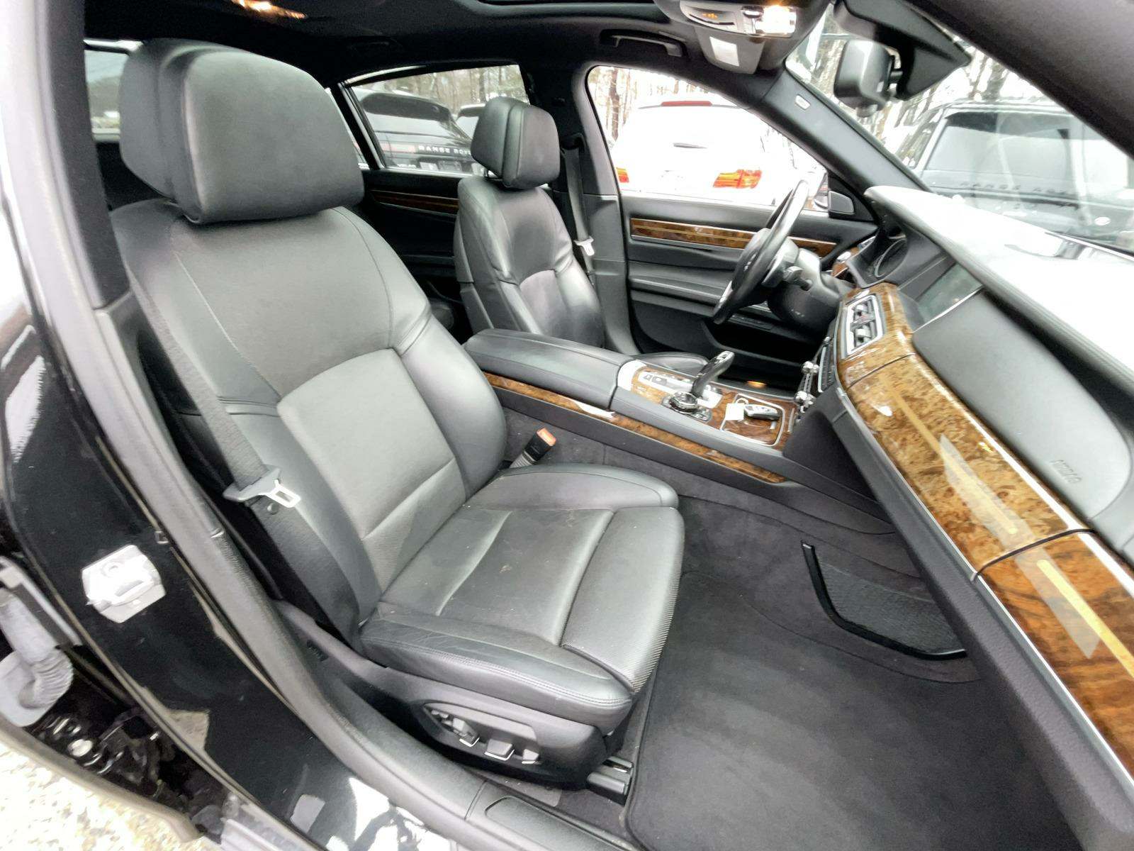 2014 BMW 7 Series 750Li xDrive AWD