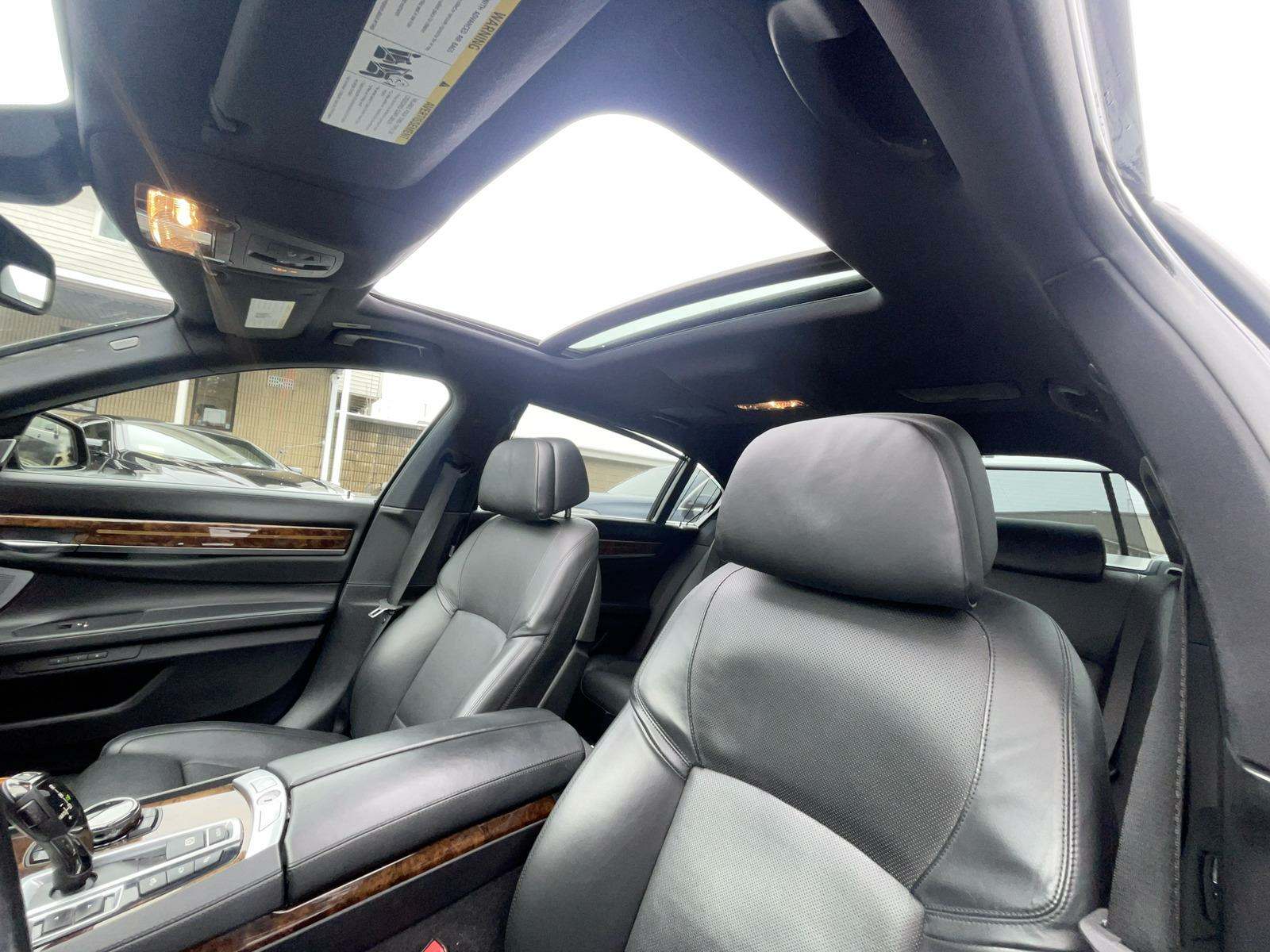 2014 BMW 7 Series 750Li xDrive AWD