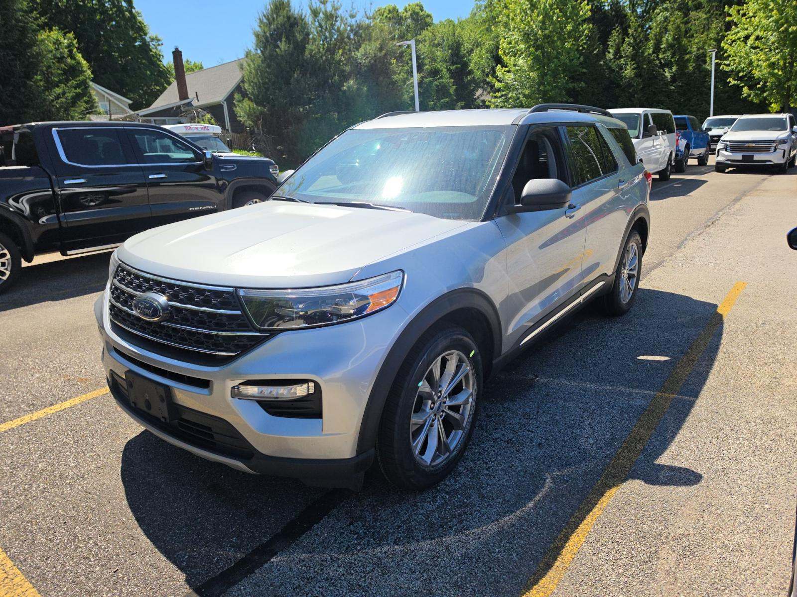 FORD EXPLORER - 1