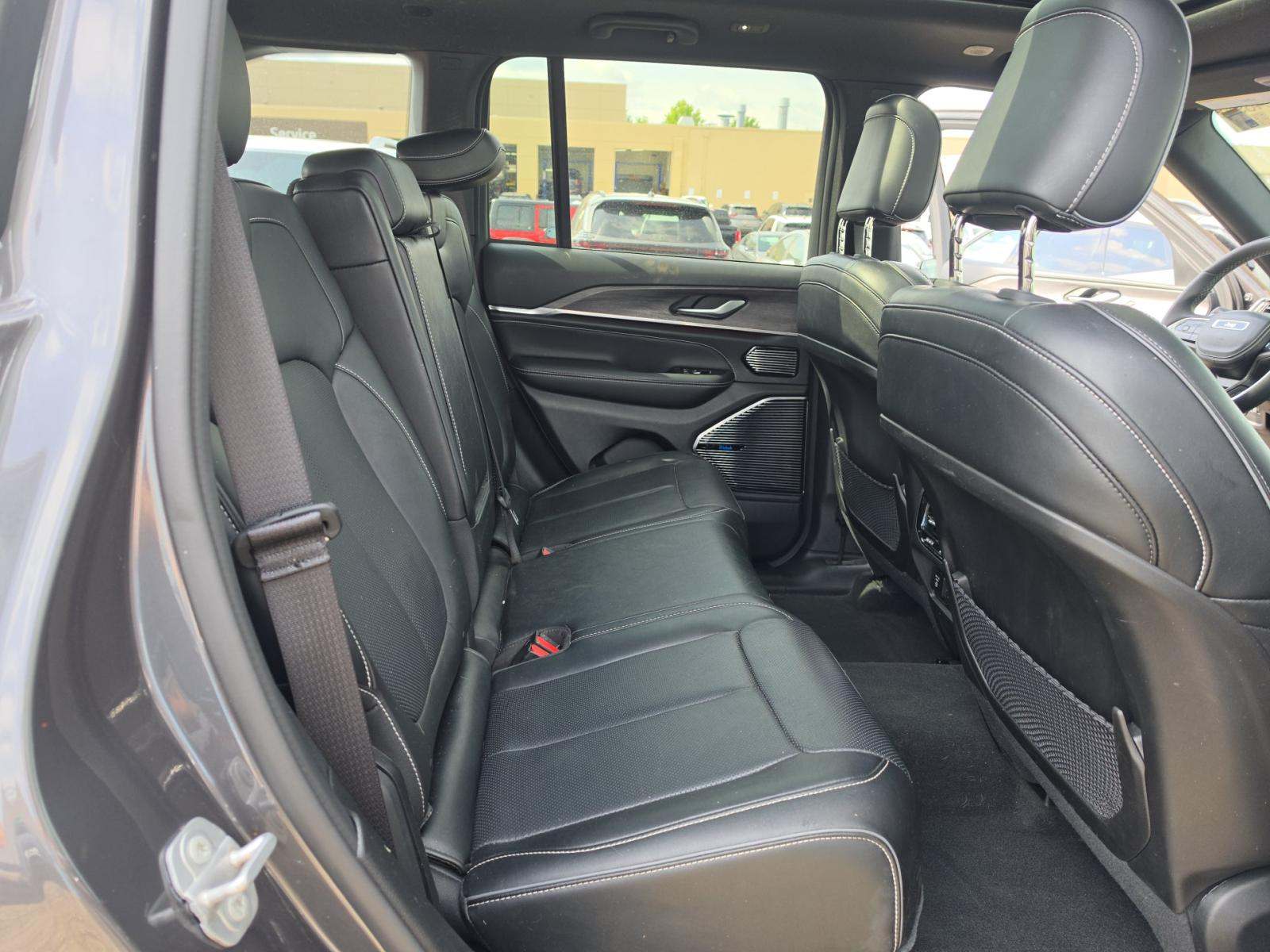 2023 Jeep Grand Cherokee 4xe Overland AWD