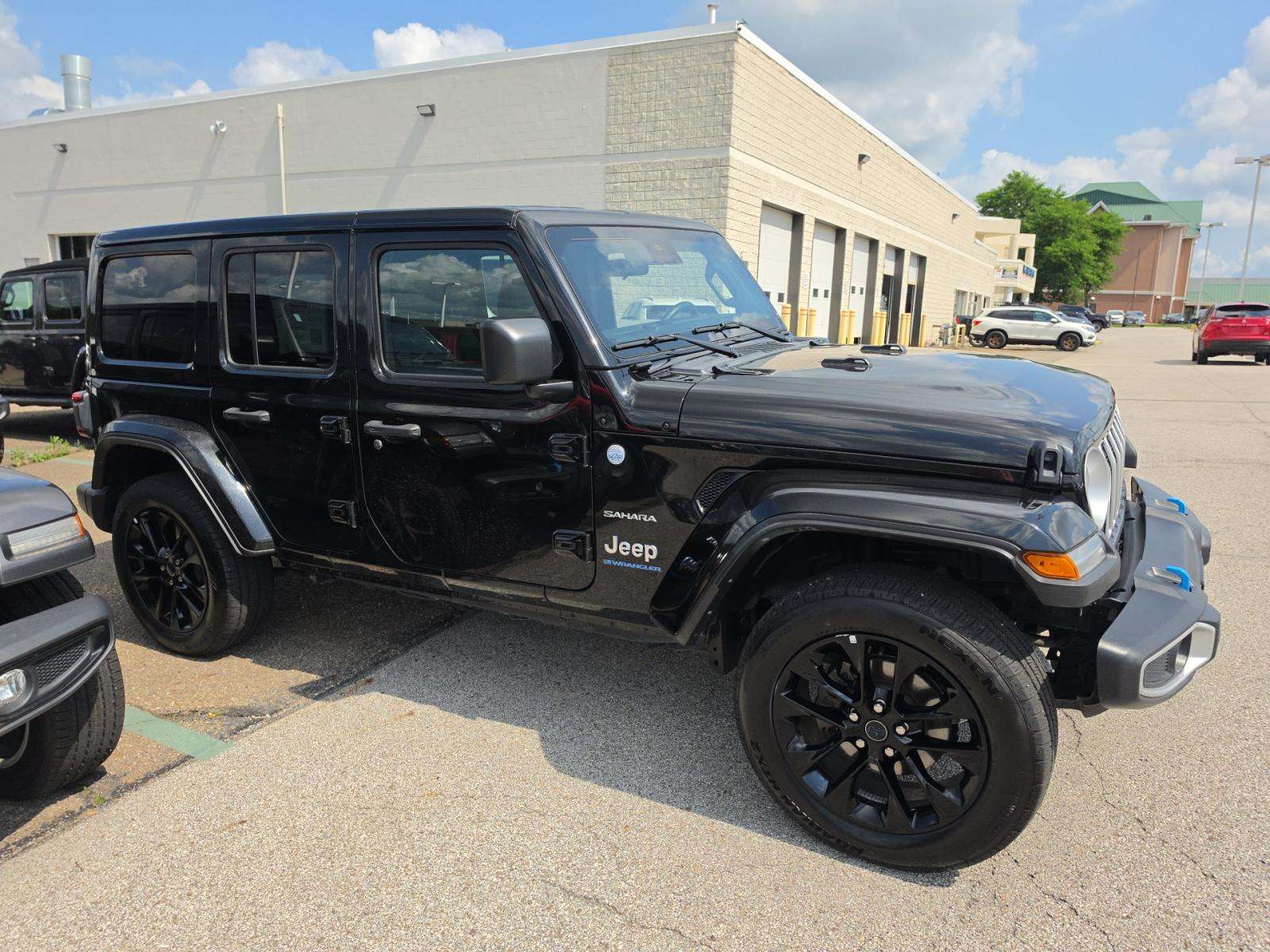 2024 Jeep Wrangler 4xe Sahara AWD
