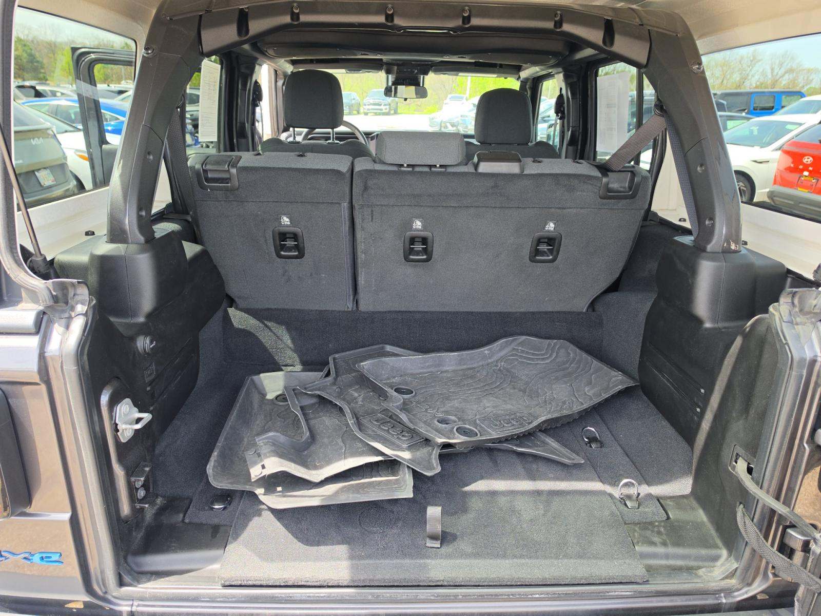 JEEP GRAND CHEROKEE - 10