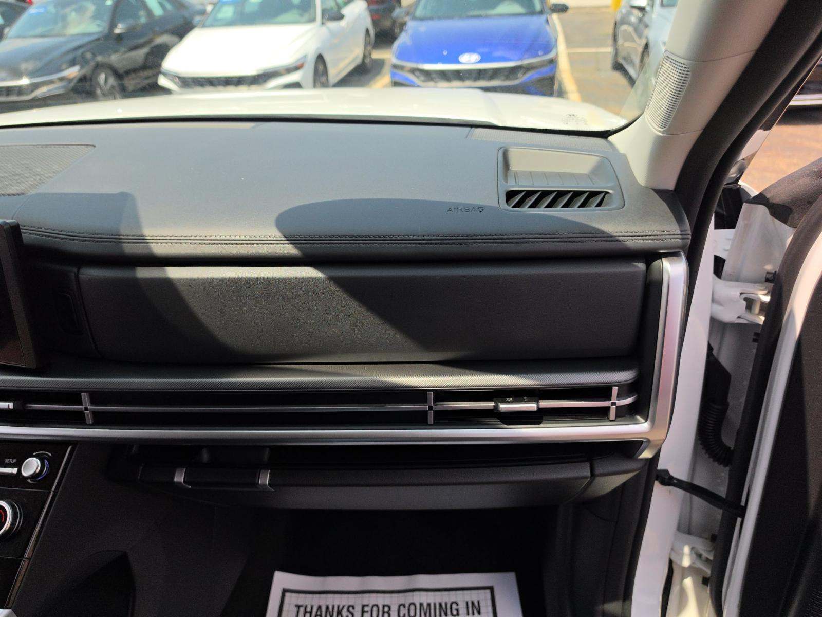 2025 Hyundai Santa Fe SE FWD
