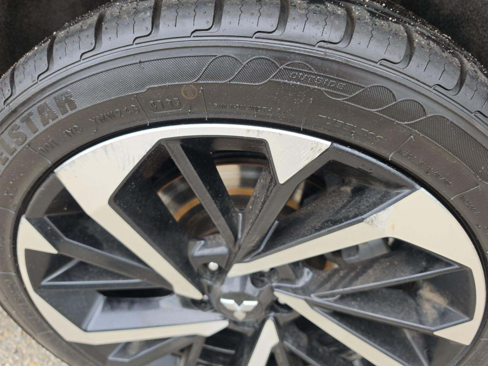 2024 Mitsubishi Outlander SE AWD