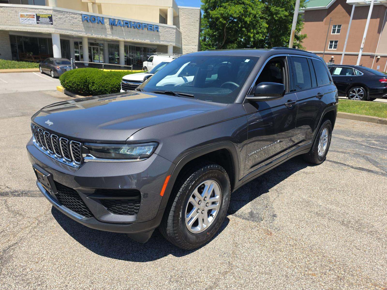 2024 Jeep Grand Cherokee Laredo AWD