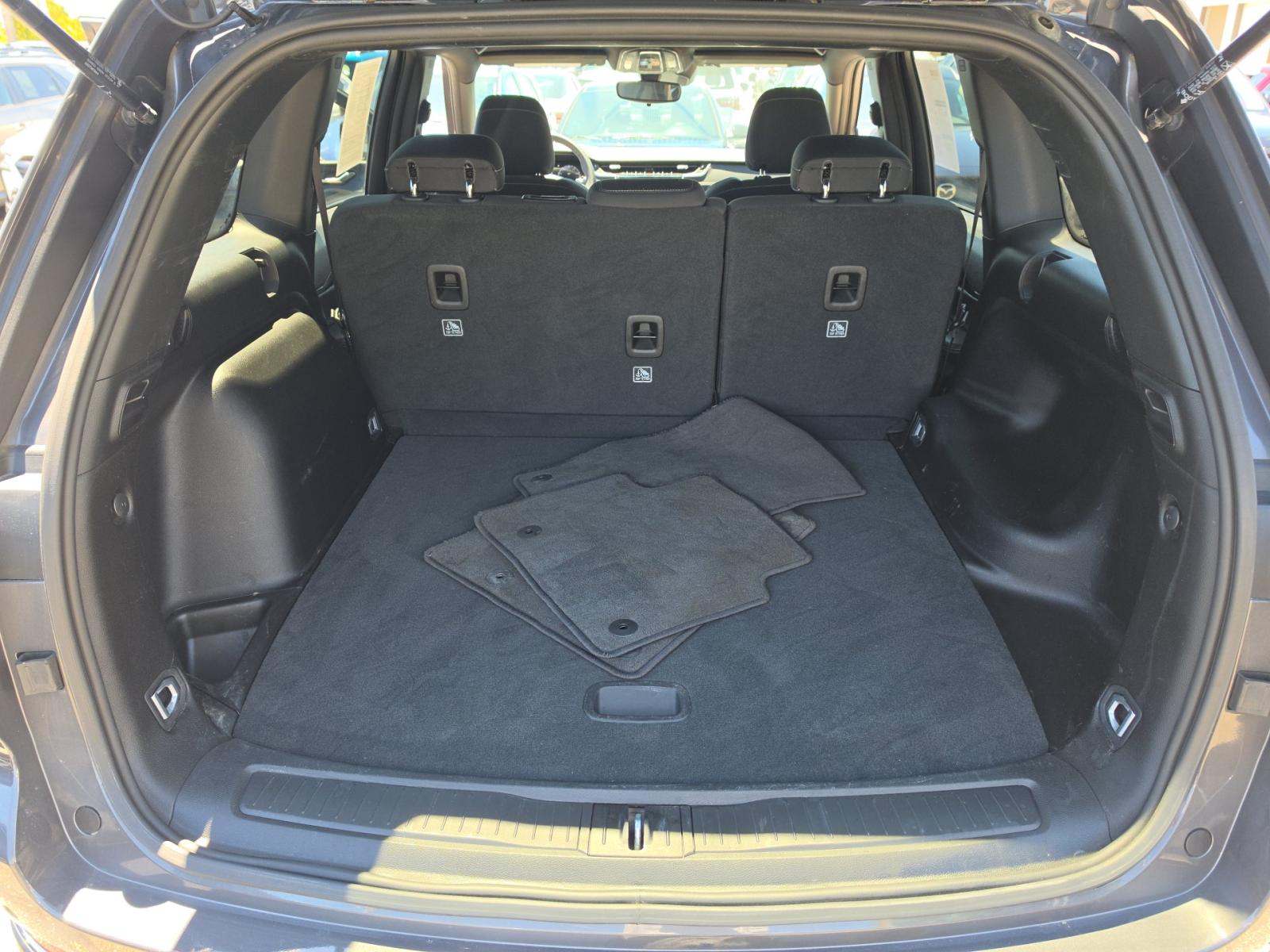 2024 Jeep Grand Cherokee Laredo AWD