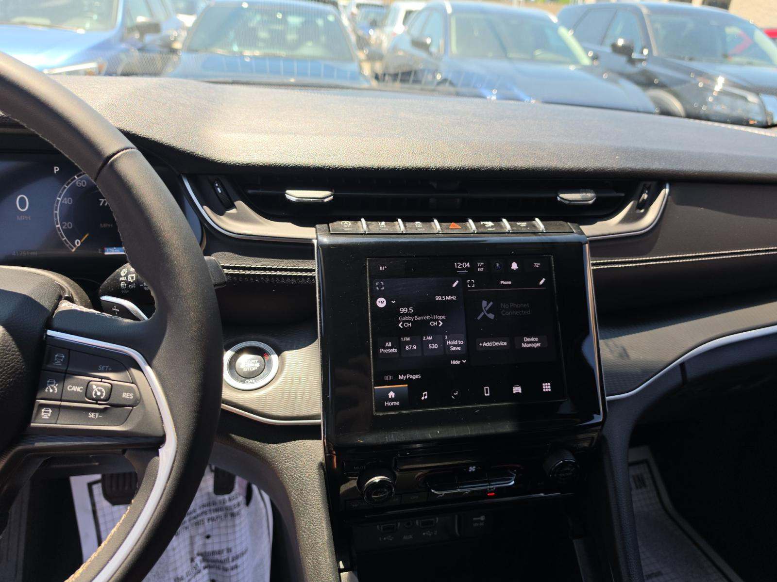 2024 Jeep Grand Cherokee Laredo AWD