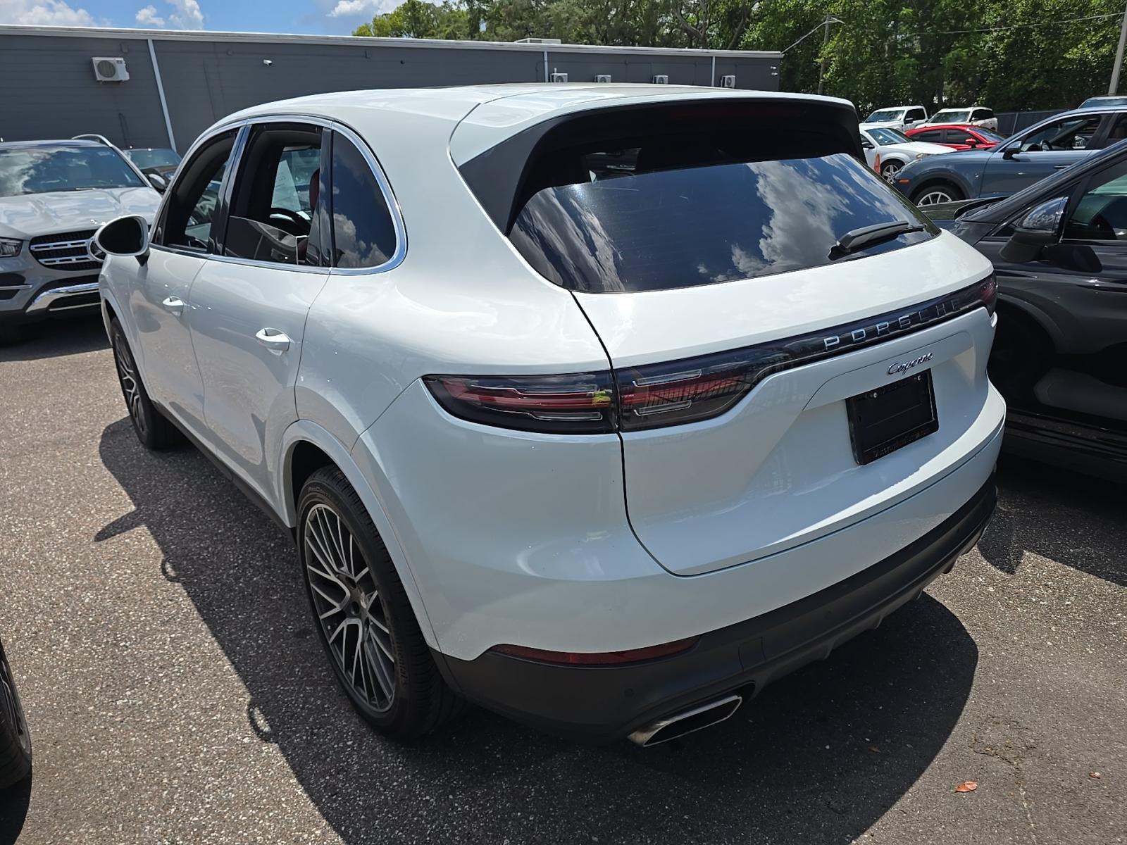 PORSCHE CAYENNE - 2