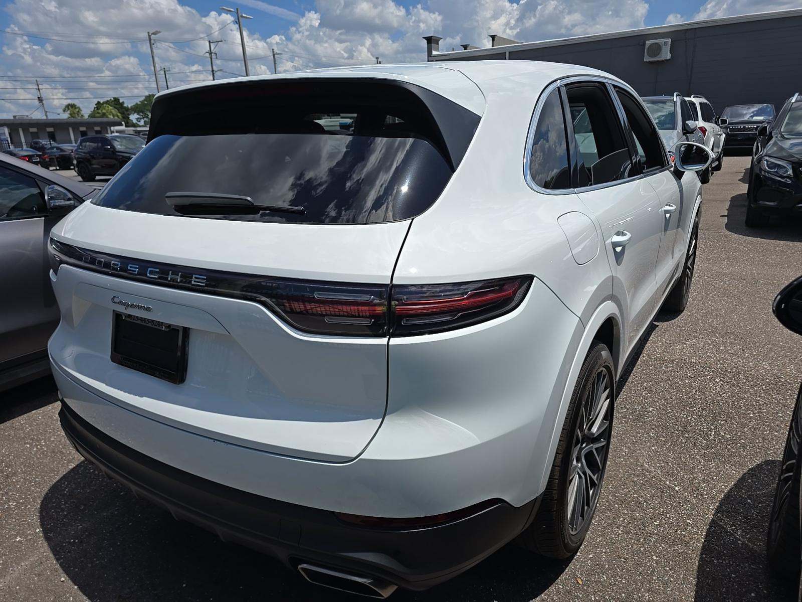 PORSCHE CAYENNE - 3