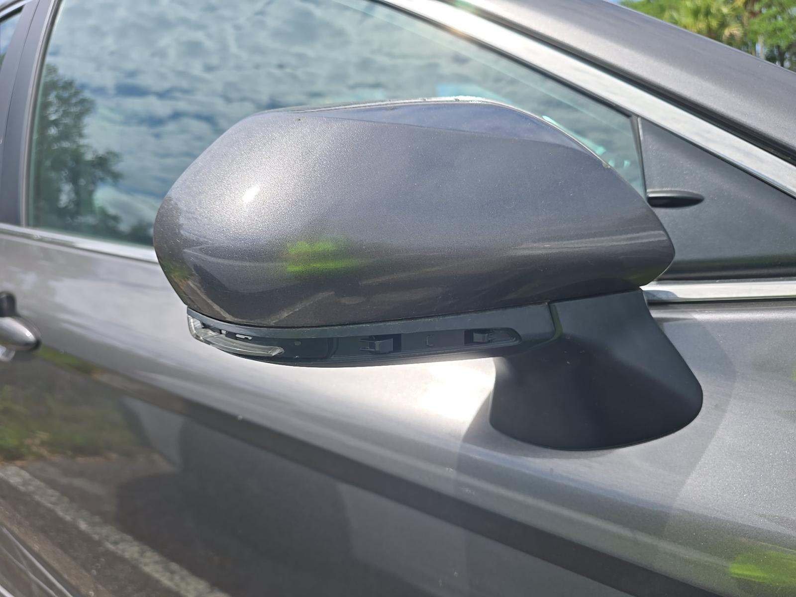 2024 Toyota Camry SE FWD