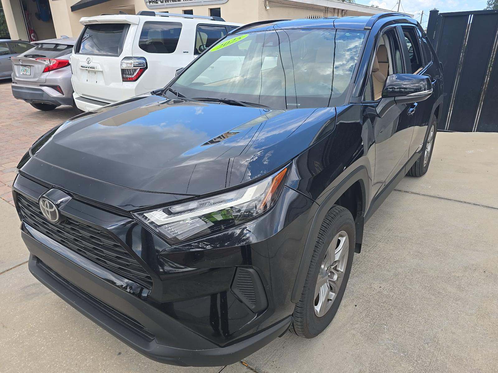 2025 Toyota RAV4 Hybrid LE AWD