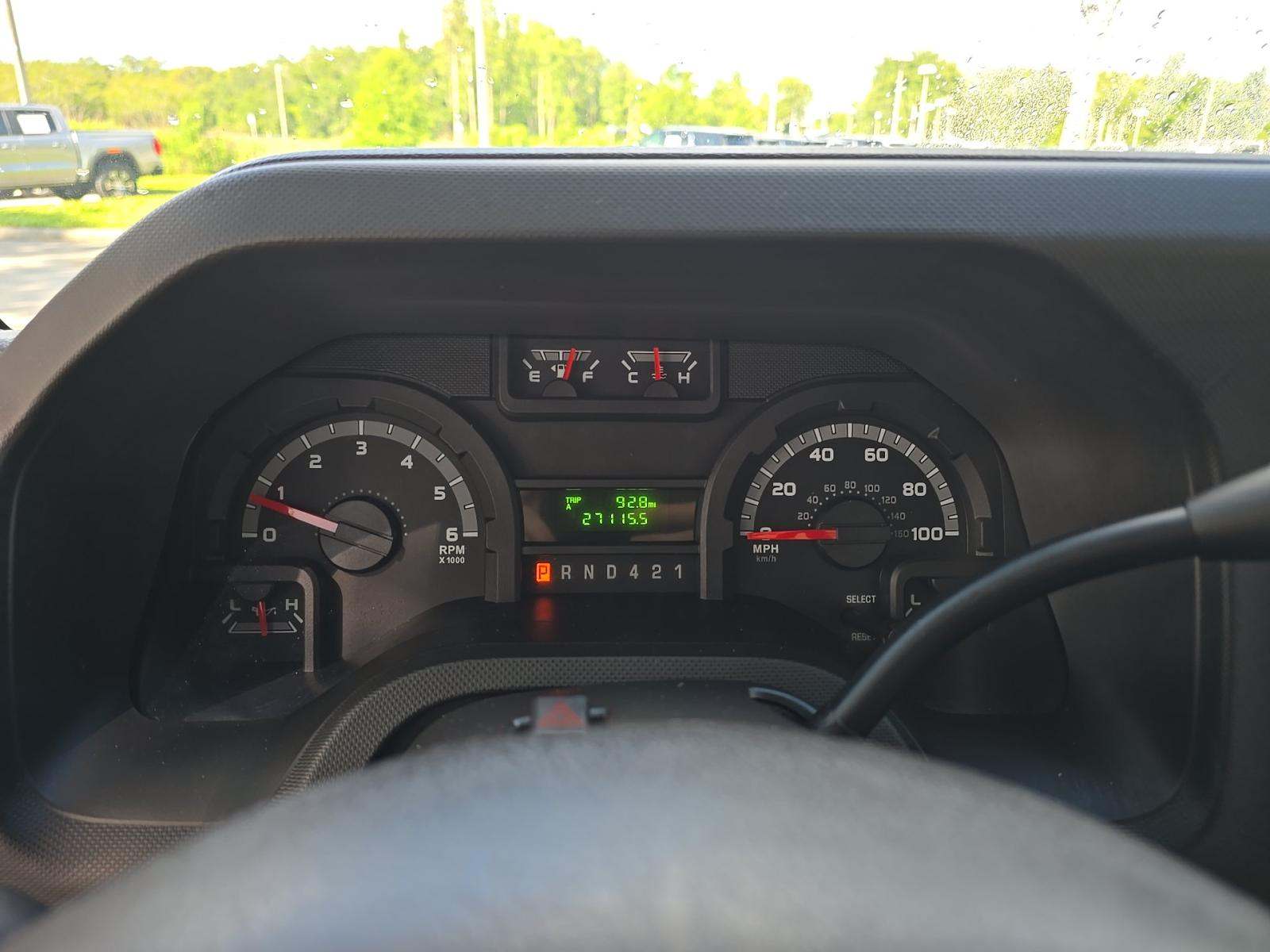 FORD E-350 - 9