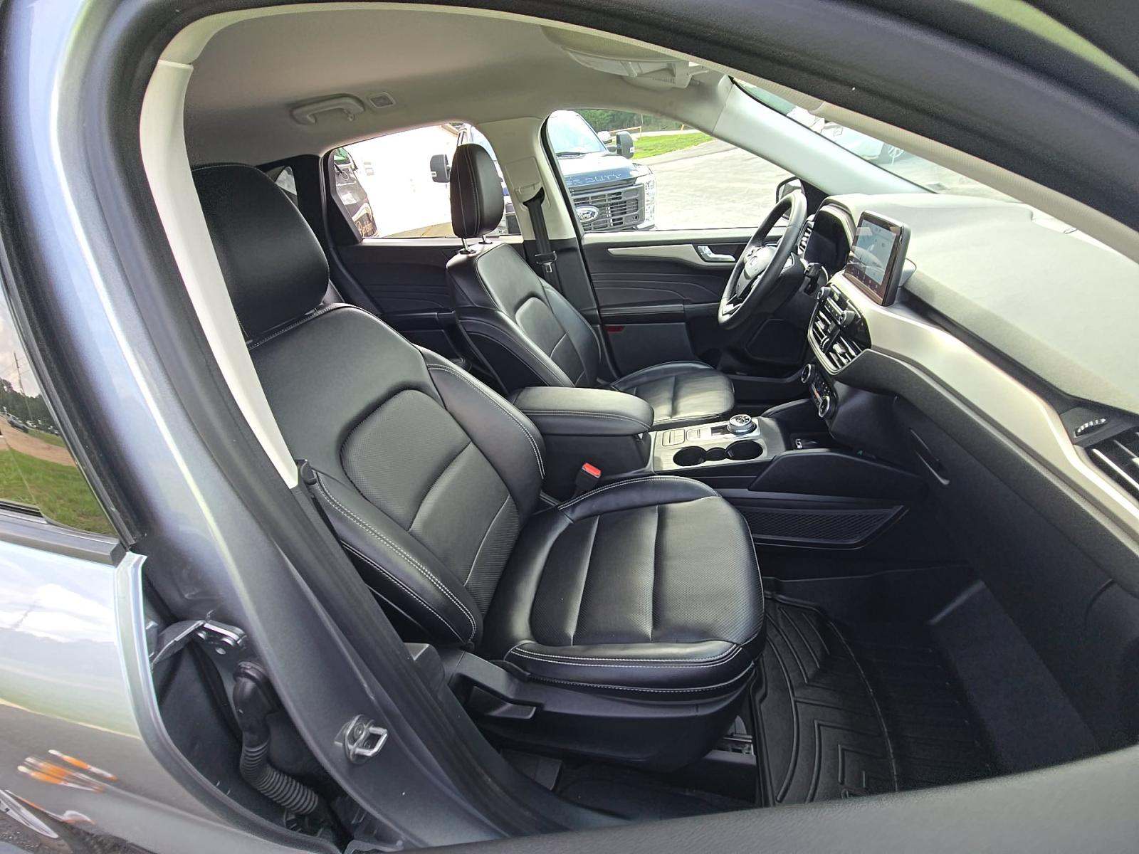 2022 Ford Escape Hybrid SEL AWD