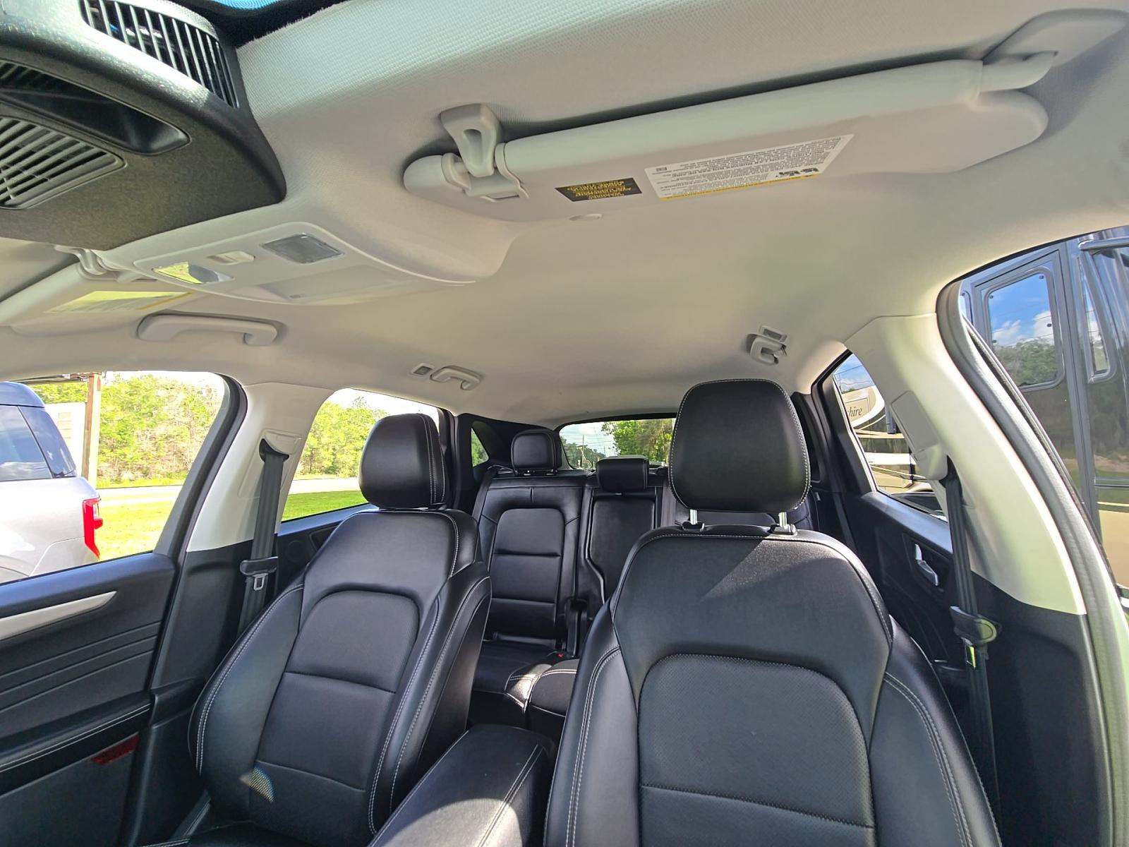 2022 Ford Escape Hybrid SEL AWD