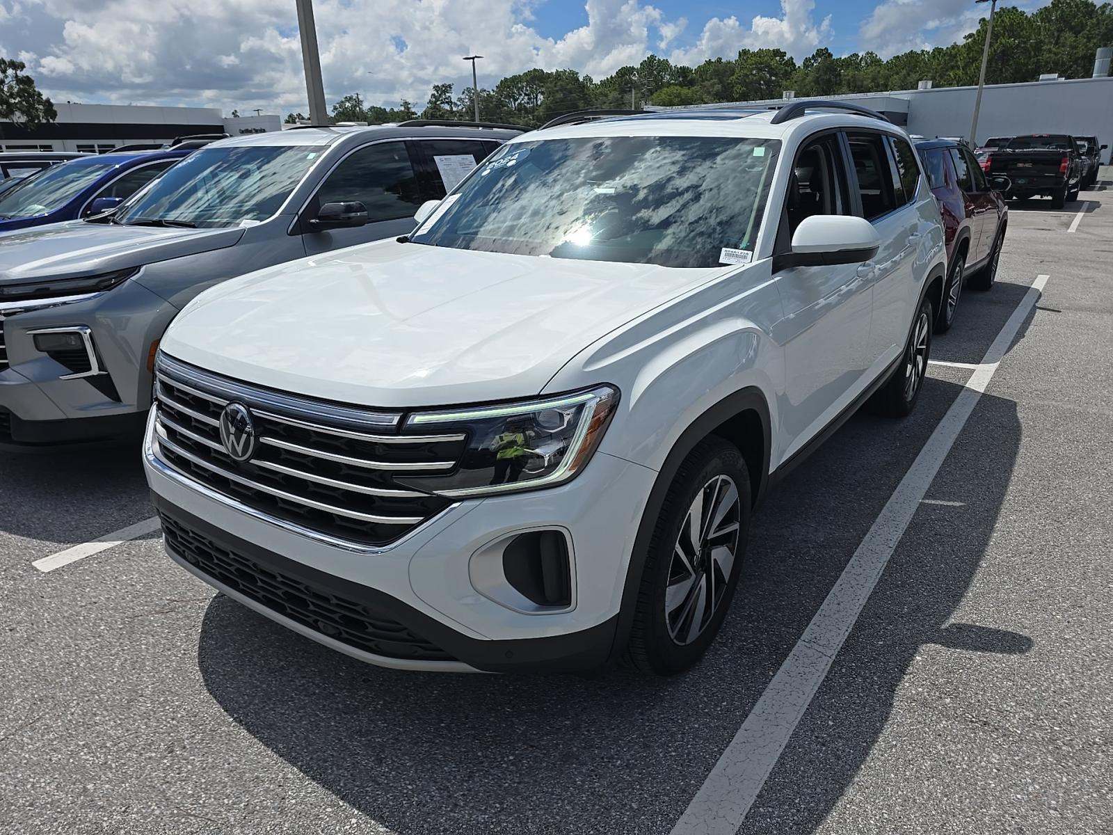 2024 Volkswagen Atlas 2.0T SE FWD