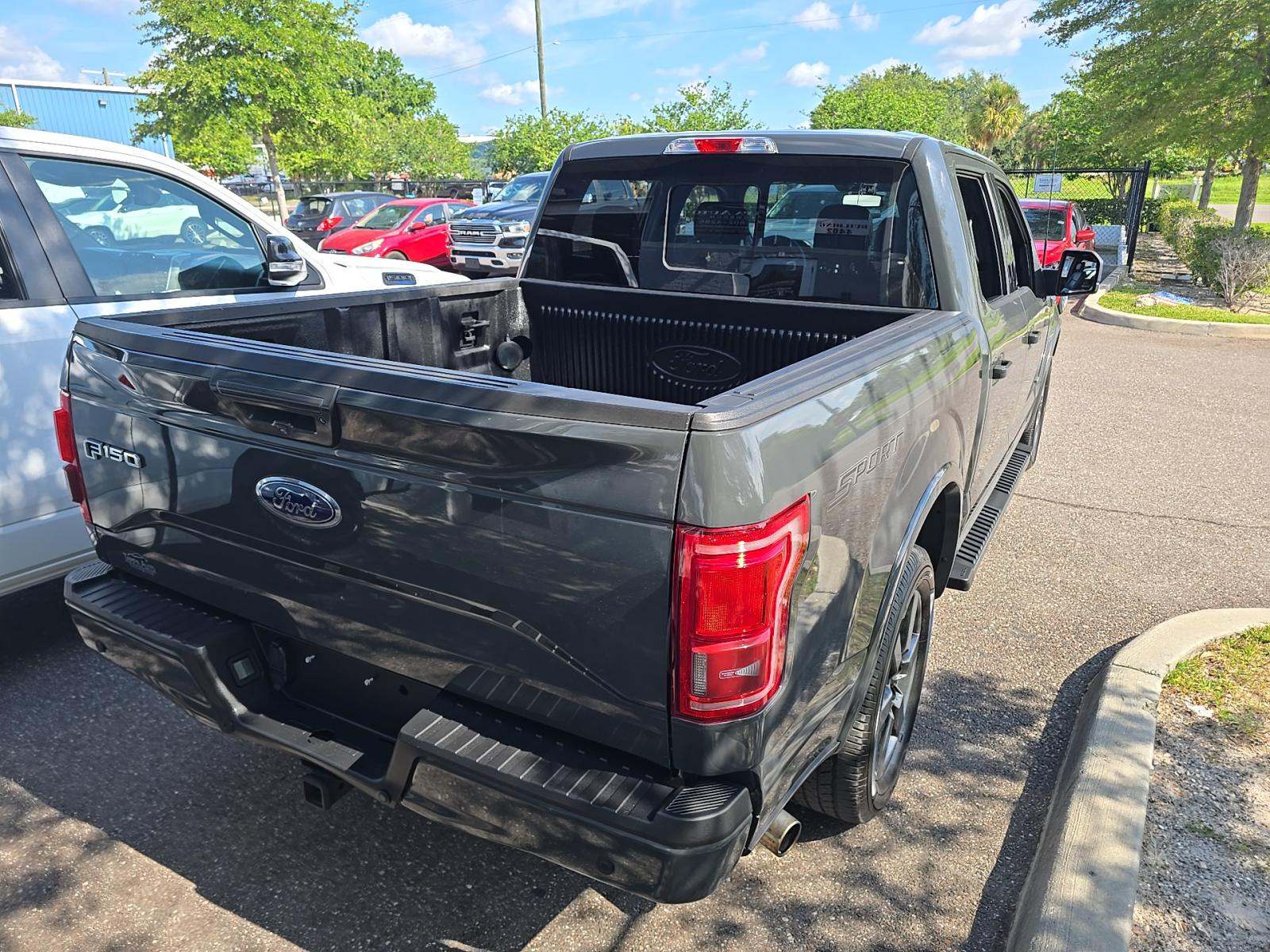 2017 Ford F-150 Lariat RWD