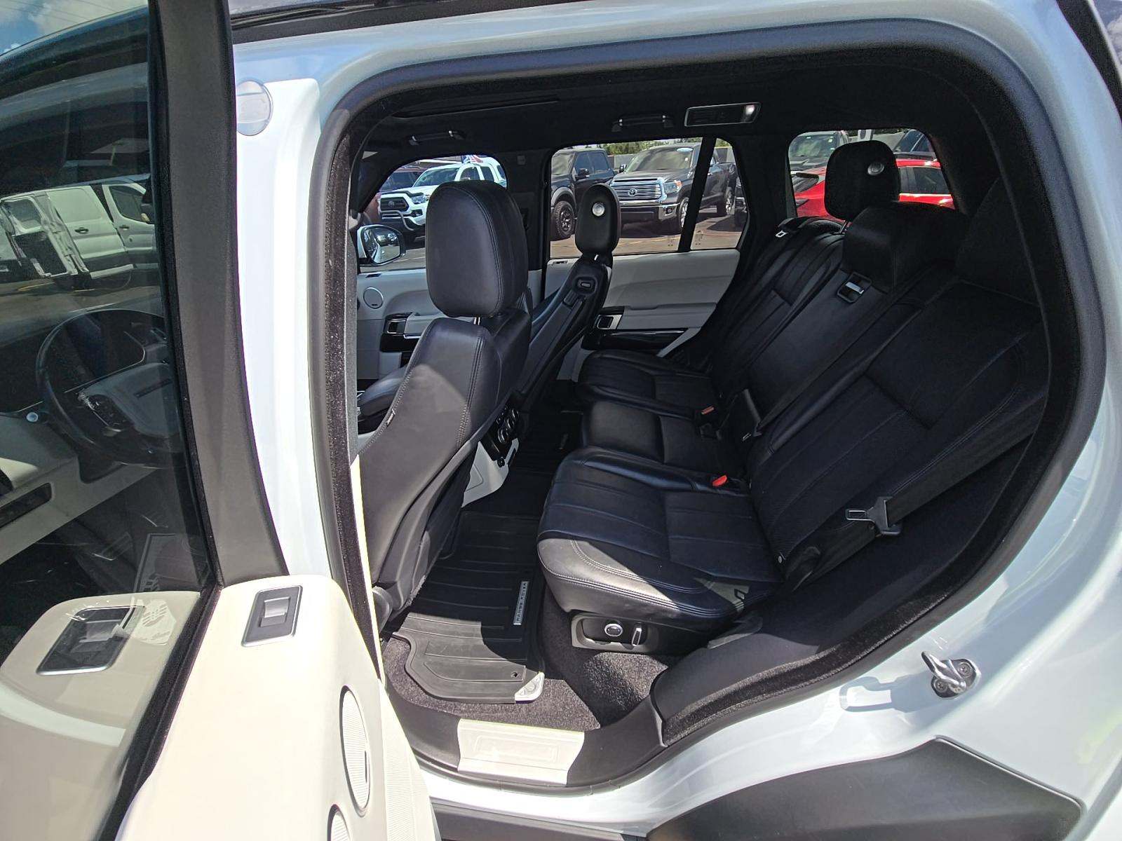 LAND ROVER RANGE ROVER - 9