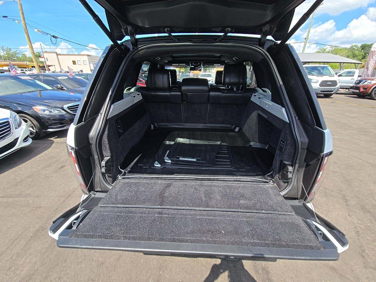 LAND ROVER RANGE ROVER - 10