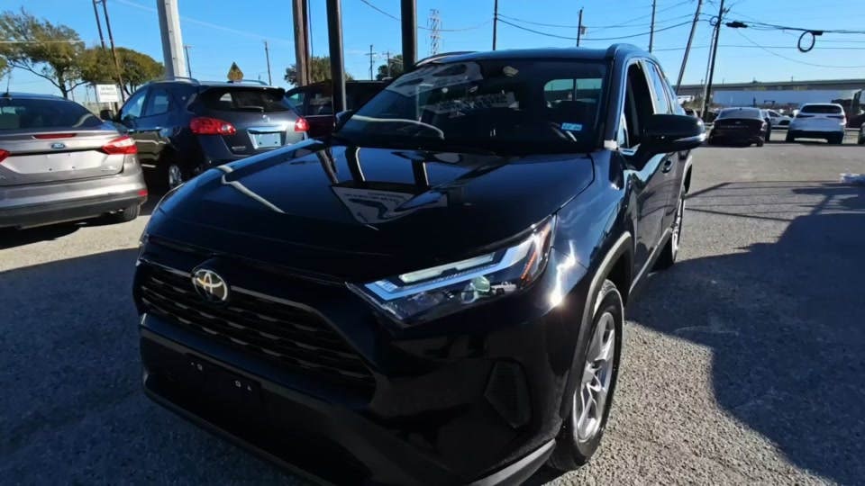2024 Toyota RAV4 XLE
