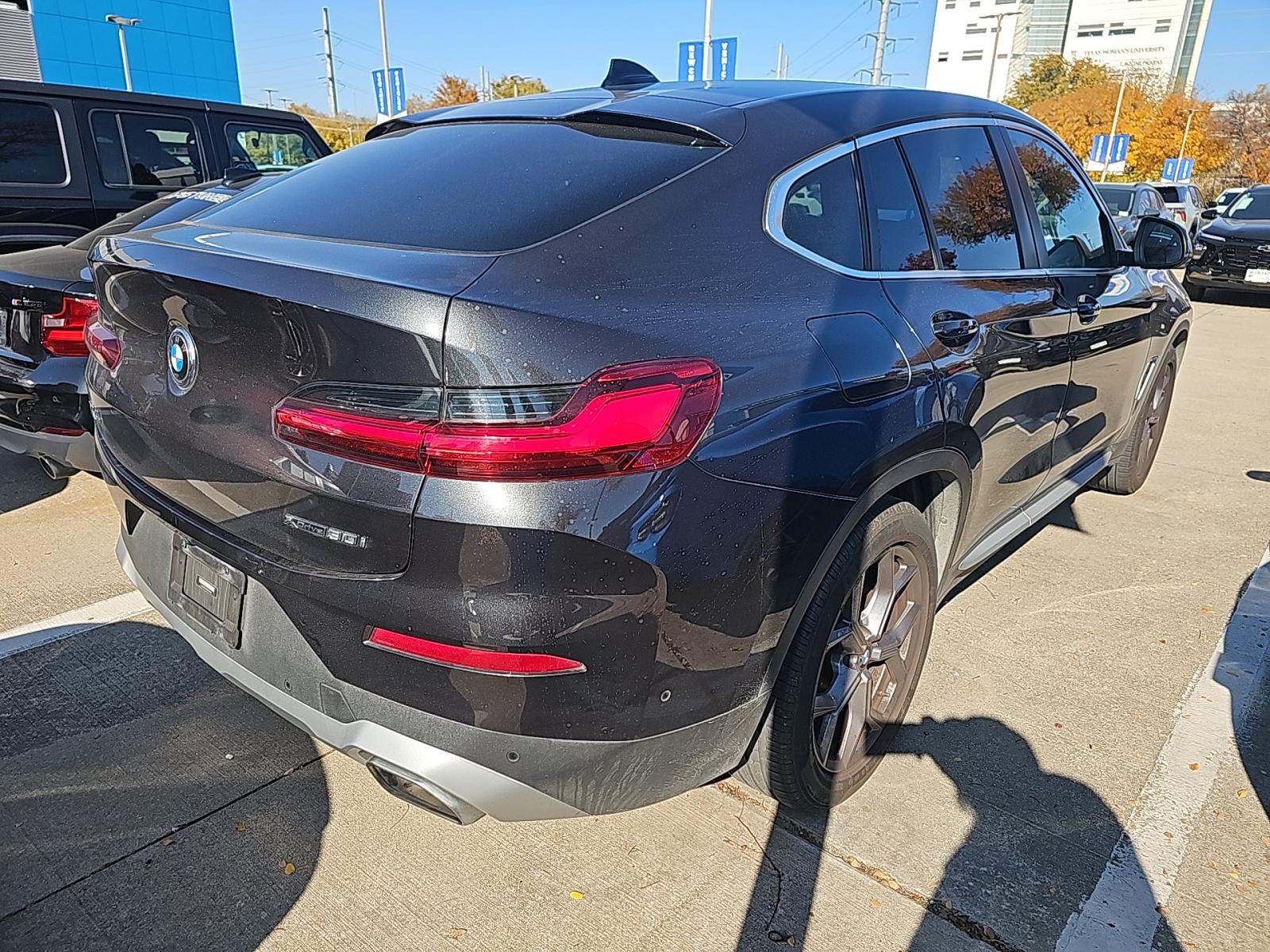 2023 BMW X4 xDrive30i AWD