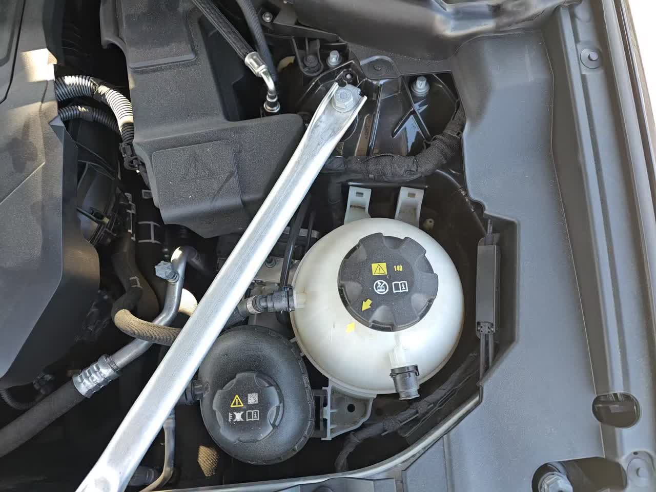 2023 BMW X4 xDrive30i AWD