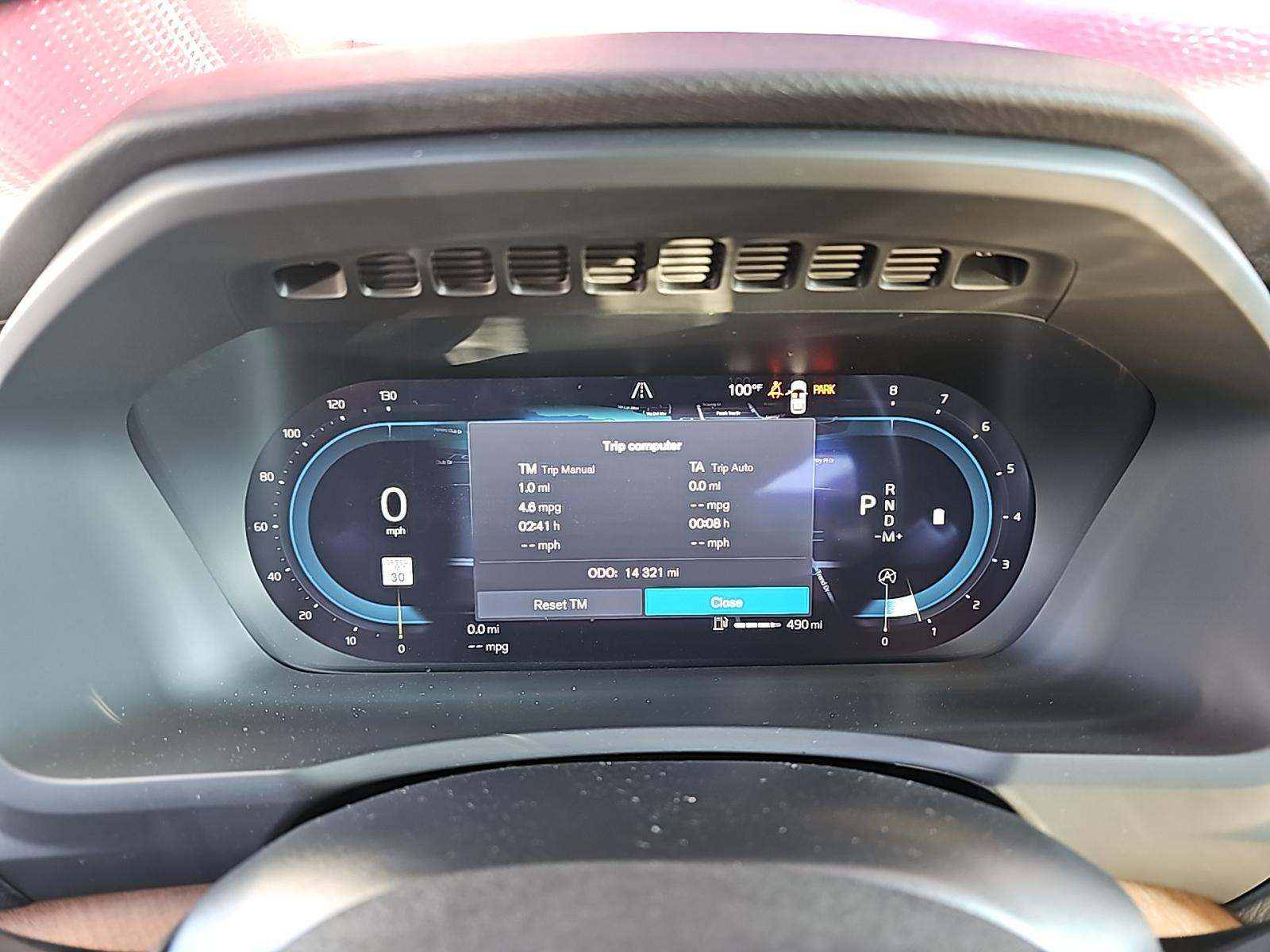 2025 Volvo XC90 B6 Plus AWD