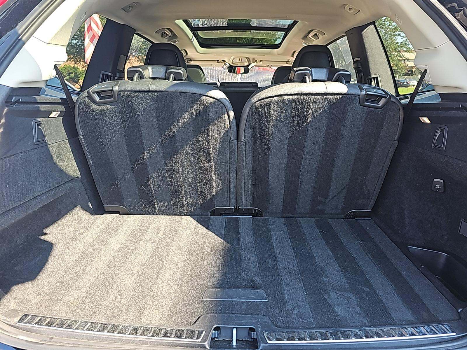 2025 Volvo XC90 B6 Plus AWD