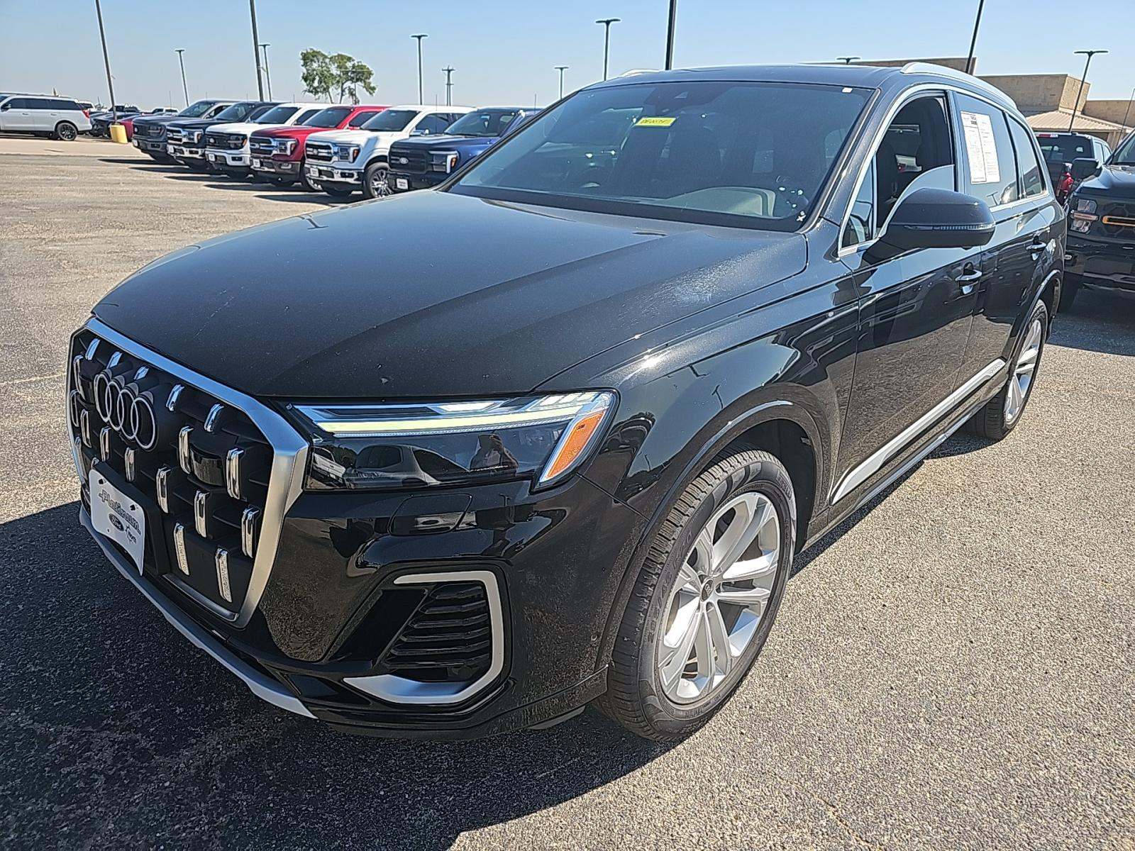 2025 Audi Q7 Premium Plus 55 TFSI