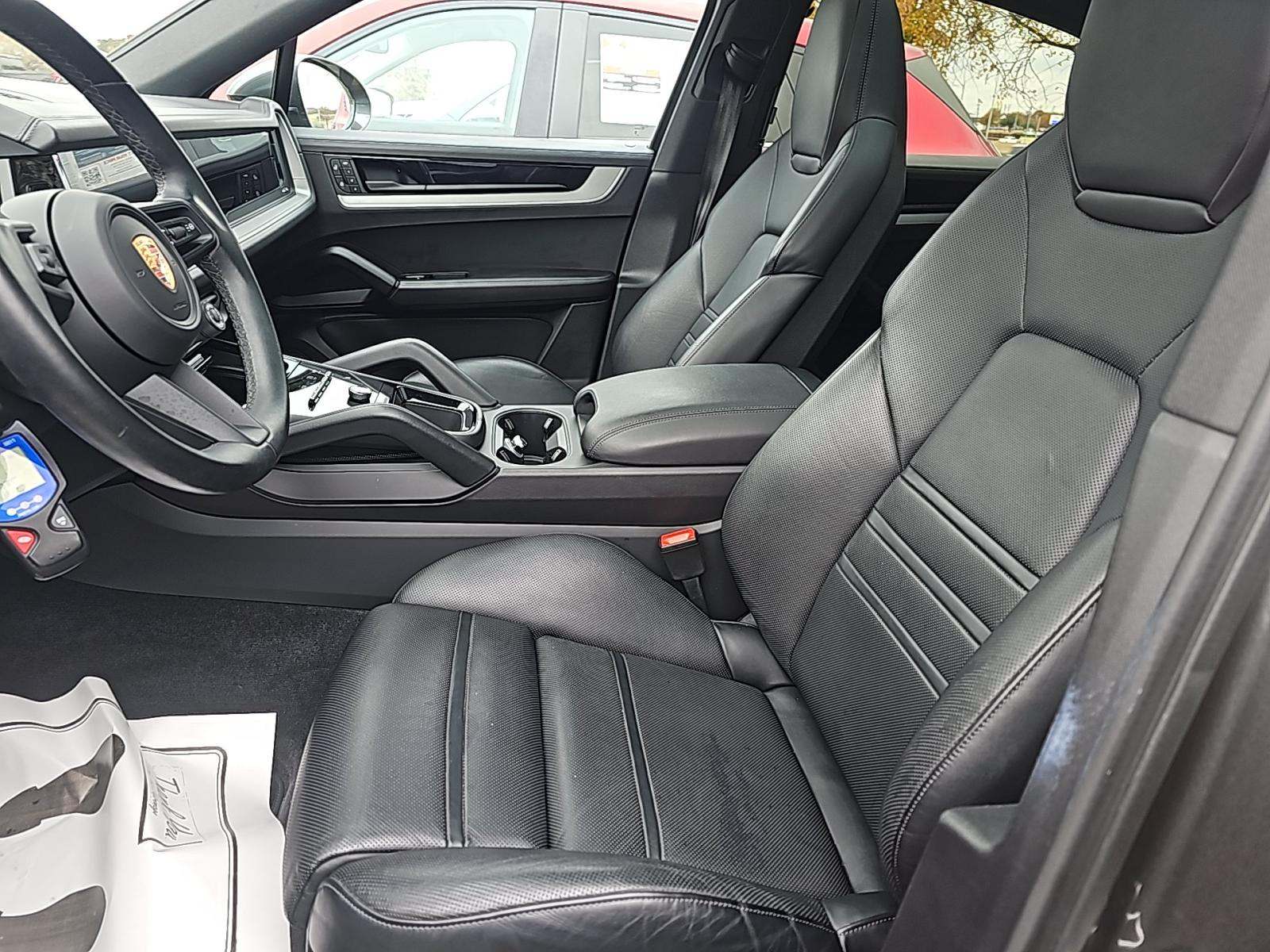 2024 Porsche Cayenne Base AWD