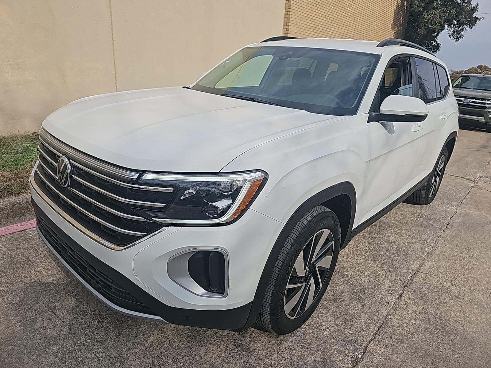 2024 Volkswagen Atlas 2.0T SE AWD